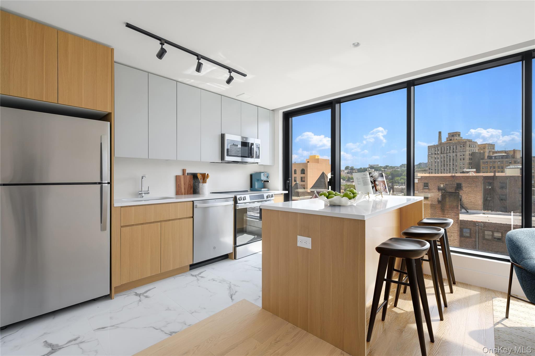 #2 photo, 44 Hudson Street, Yonkers , NY 10701