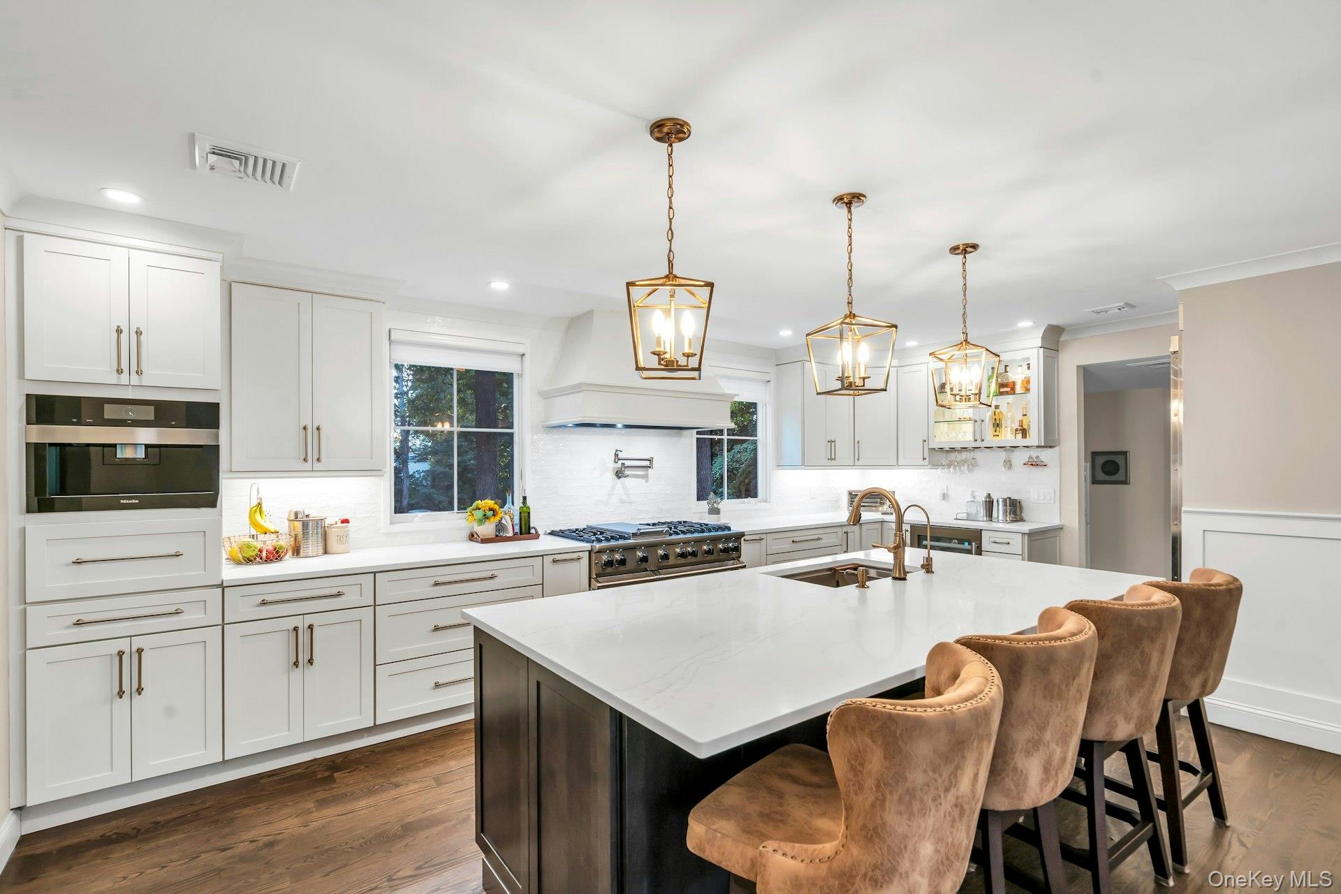 #5 photo, 18 Norma Lane, Dix Hills , NY 11746