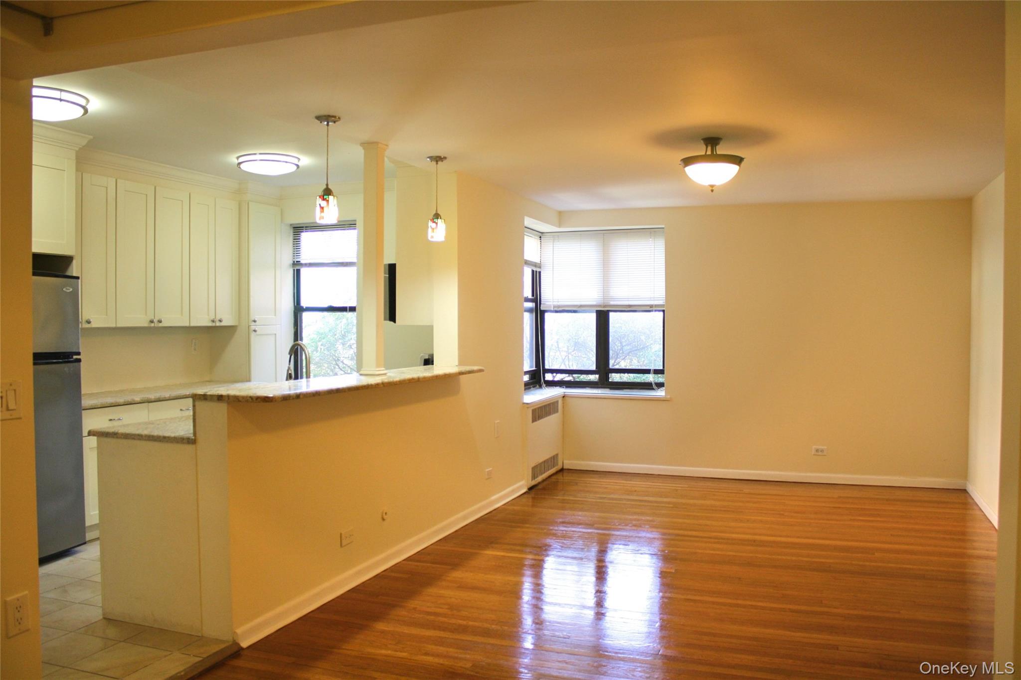 #1 photo, 2 Greenridge Avenue, White Plains , NY 10605