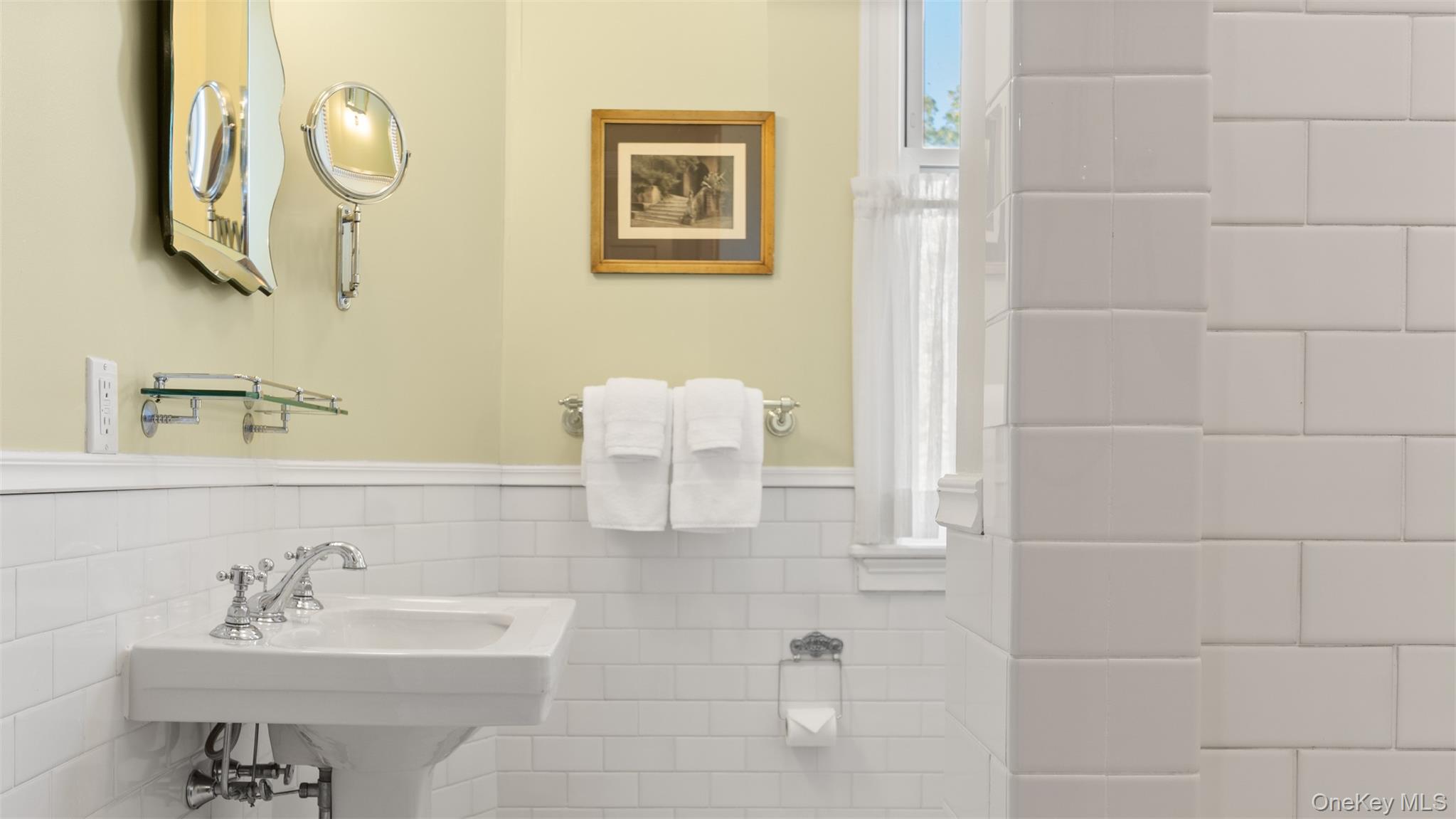 #20 photo, 4317 NY 23, Hudson , NY 12534