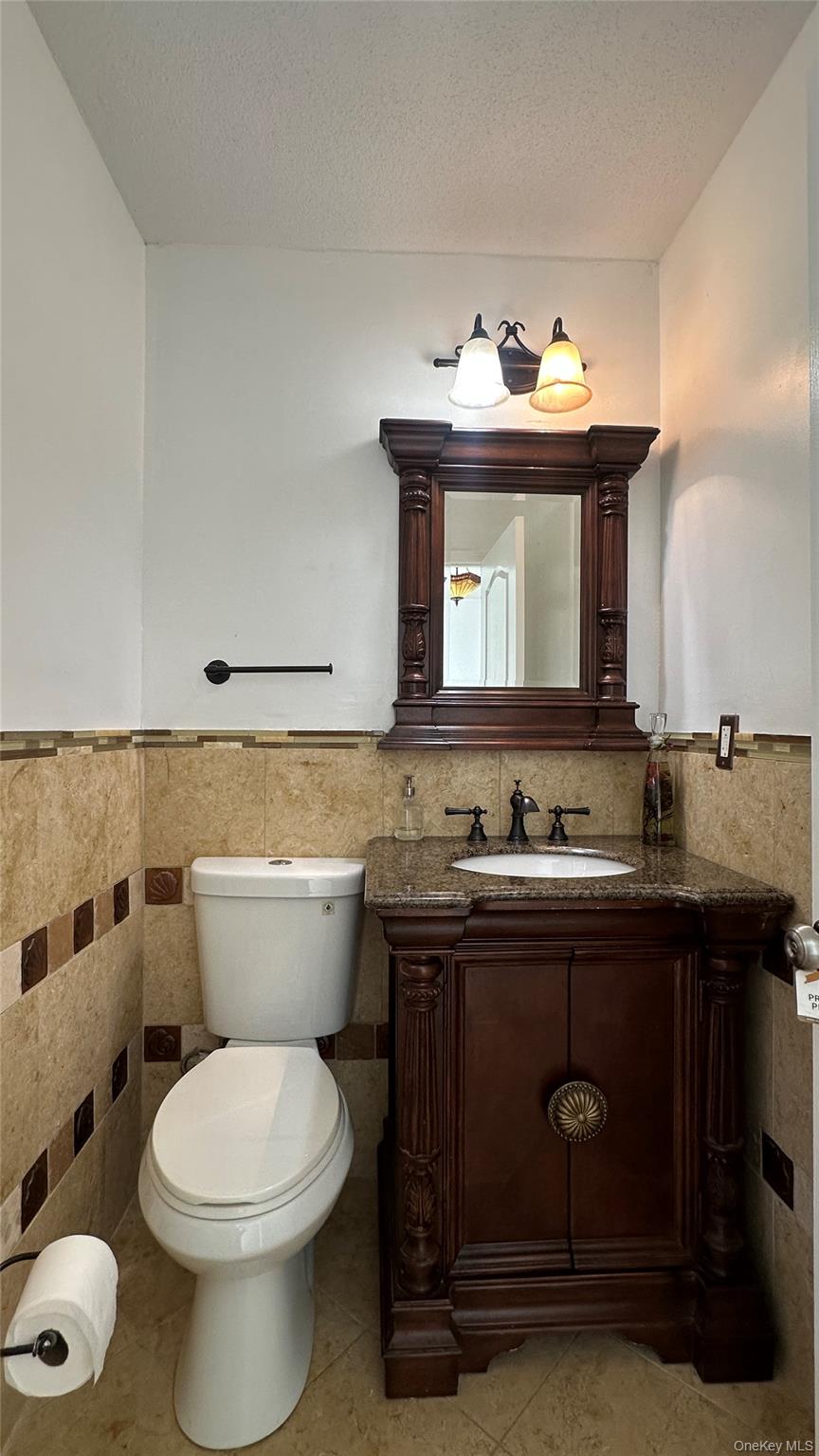 #17 photo, 21 Twin Ponds Drive, Kingston , NY 12401