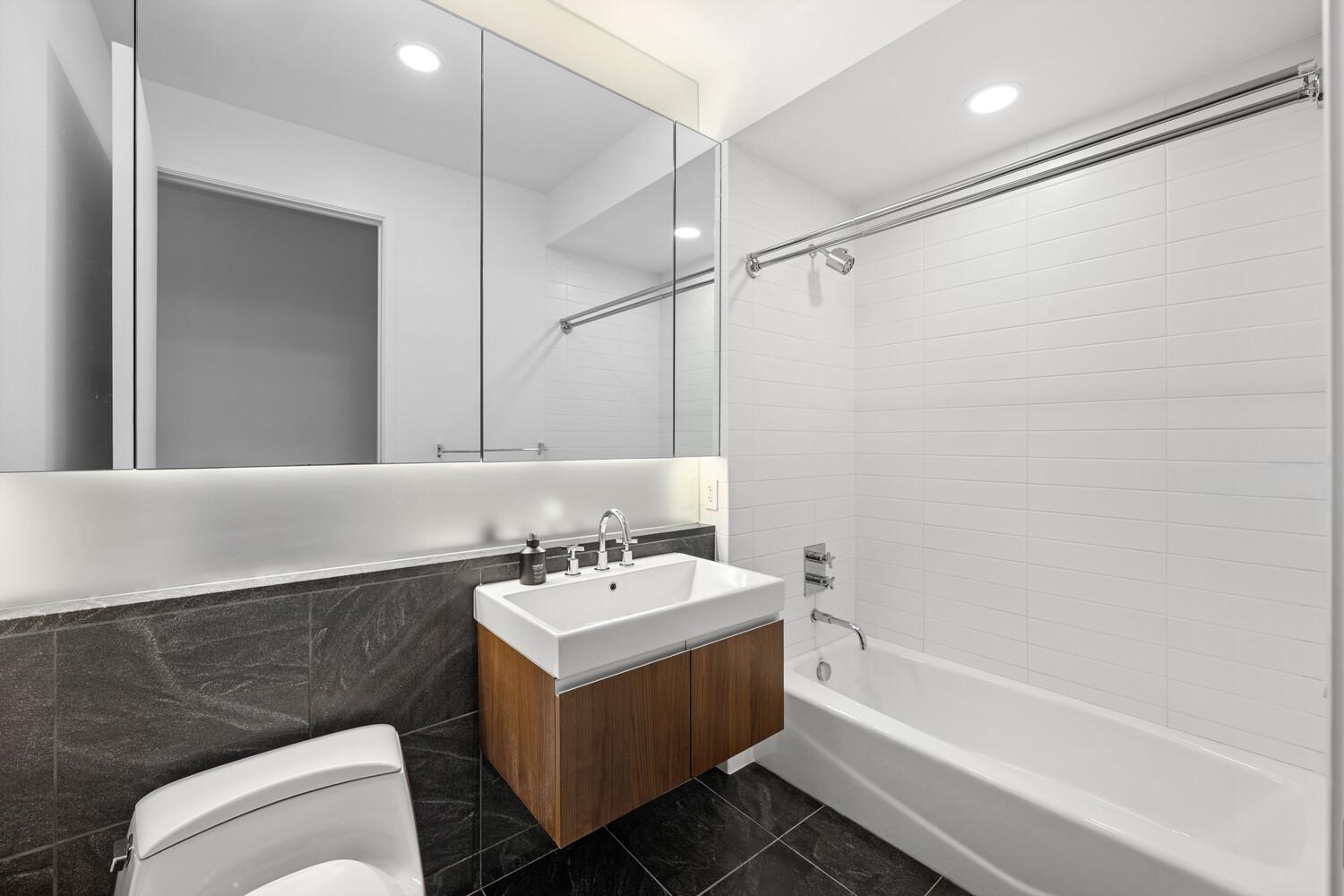 #14 photo, 311 W BROADWAY, マンハッタン SoHo , NY 10013