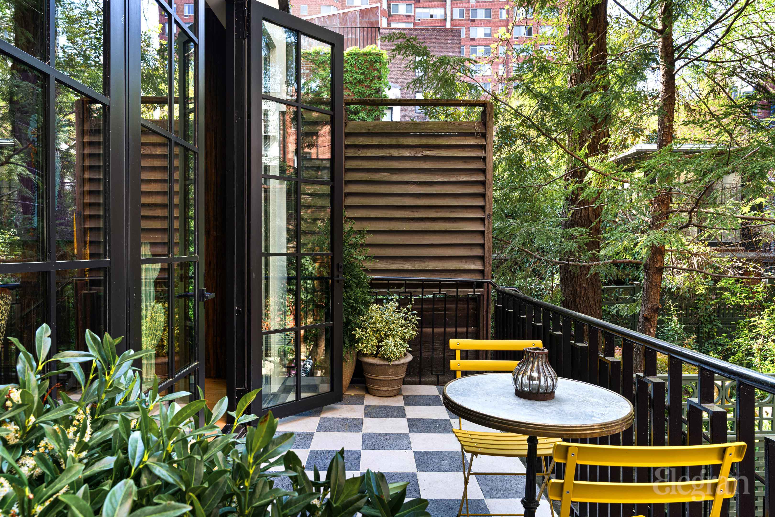 #11 photo, 153 W 12th Street, Greenwich Village , NY 10011