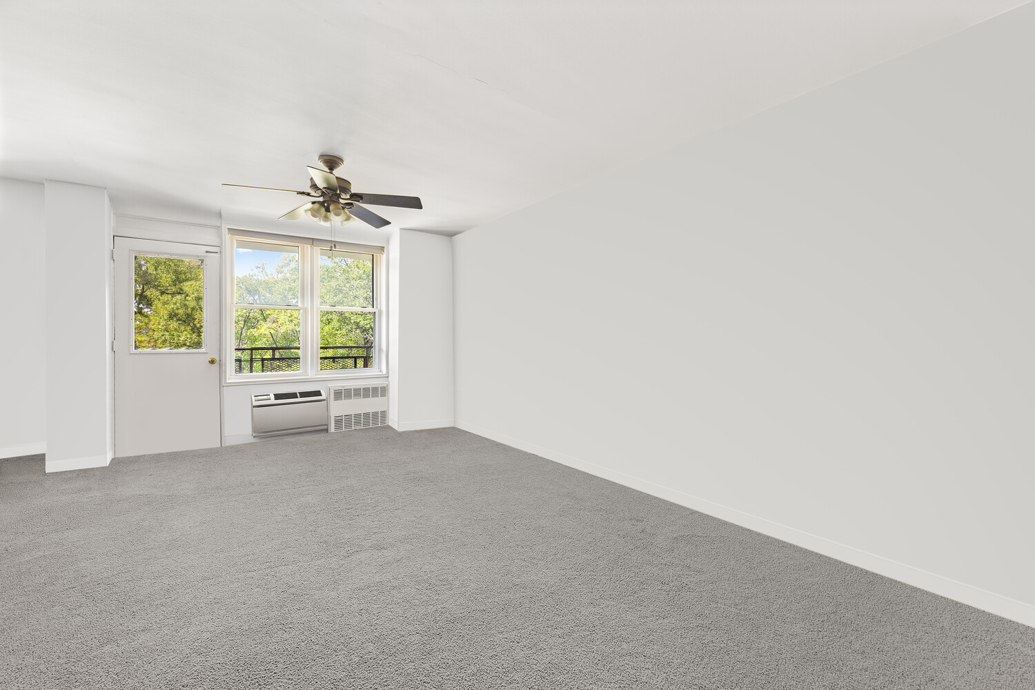 #4 photo, 65-15 ALDERTON Street, Rego Park , NY 11374