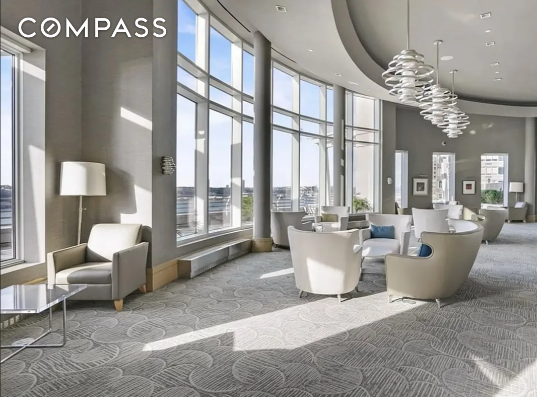 #11 photo, 120 Riverside Boulevard, マンハッタン Upper West Side , NY 10069