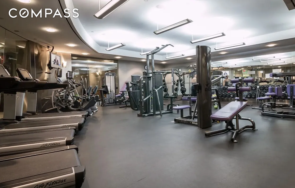 #13 photo, 120 Riverside Boulevard, マンハッタン Upper West Side , NY 10069