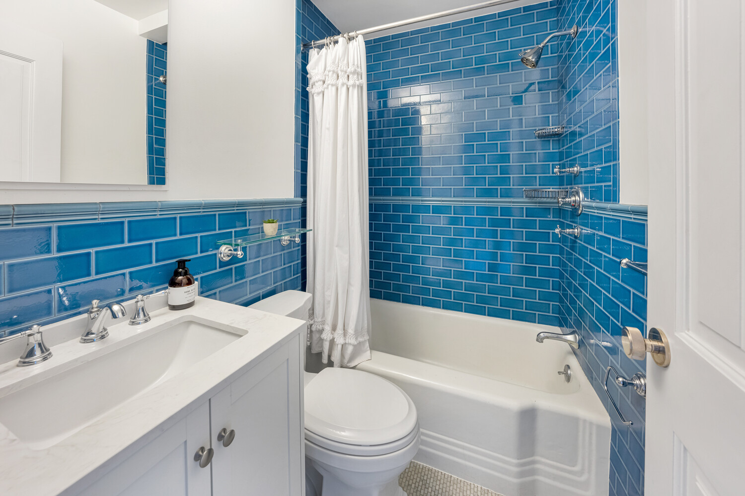 #11 photo, 120 E 79TH Street, Lenox Hill , NY 10021