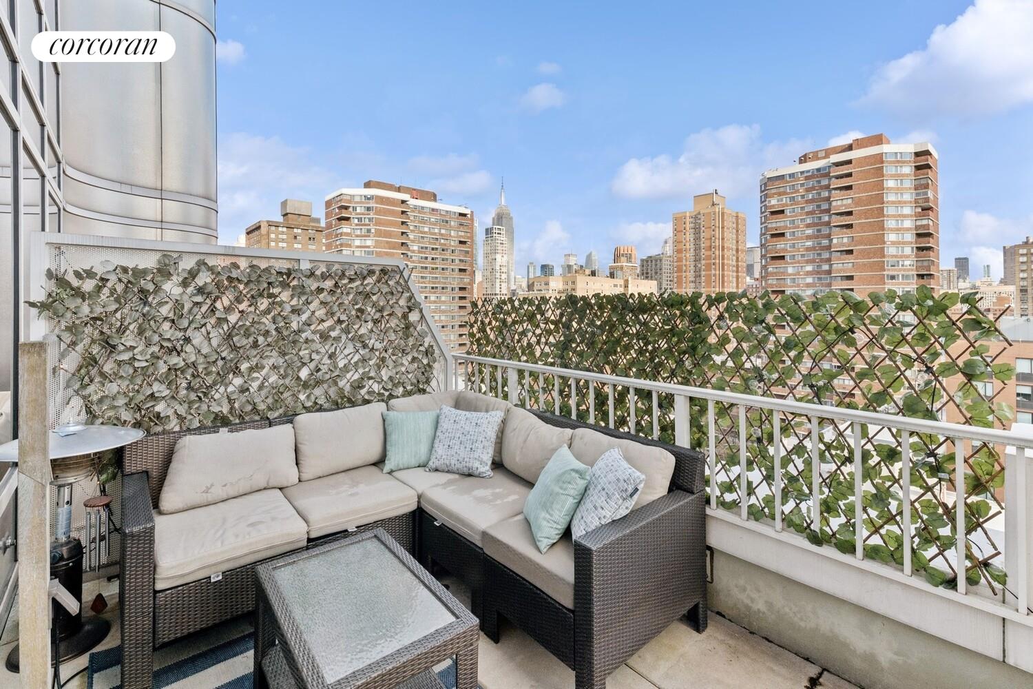 #1 photo, New York City, मैनहटन Gramercy Park , NY 10010