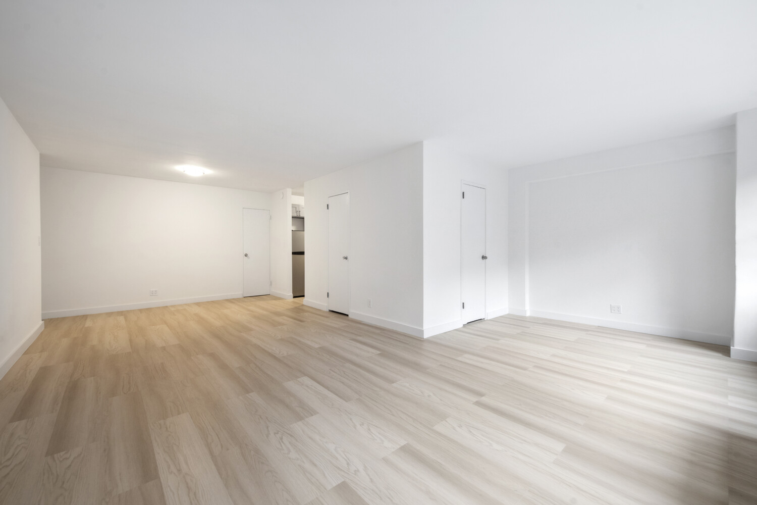 #9 photo, 321 E 48TH Street, マンハッタン Turtle Bay , NY 10017