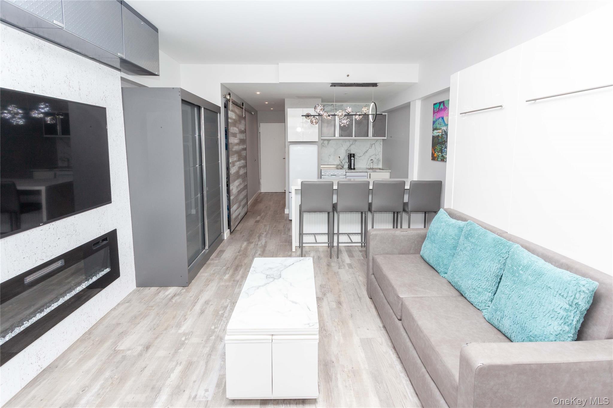 #3 photo, 250 Shore Road, Long Beach , NY 11561