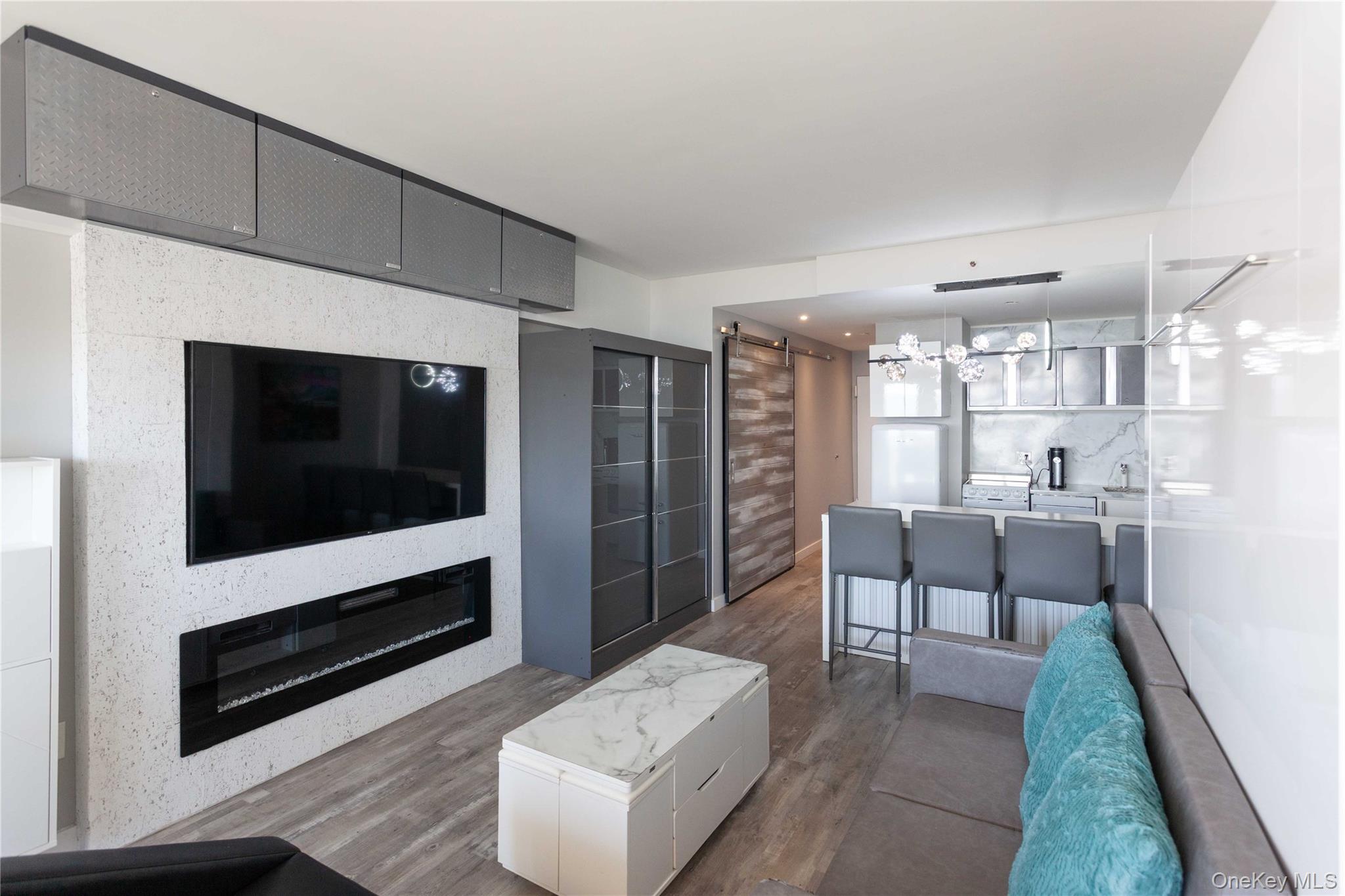 #4 photo, 250 Shore Road, Long Beach , NY 11561