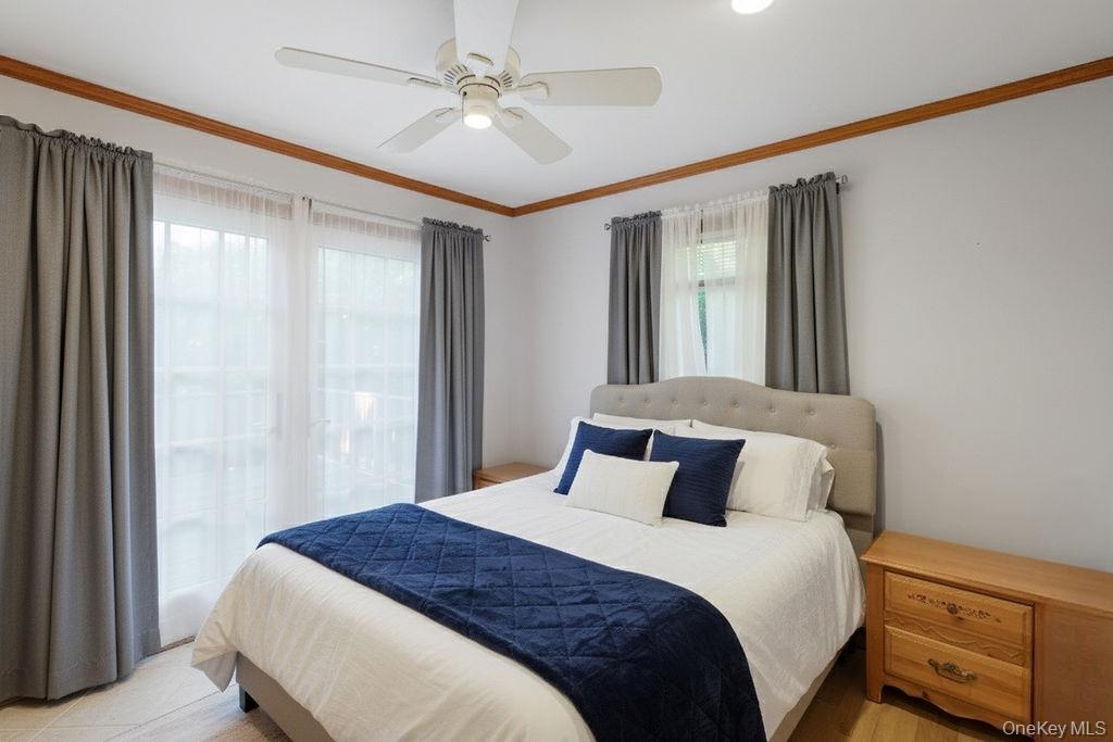 #17 photo, 5 Liberty Street, Hampton Bays , NY 11946