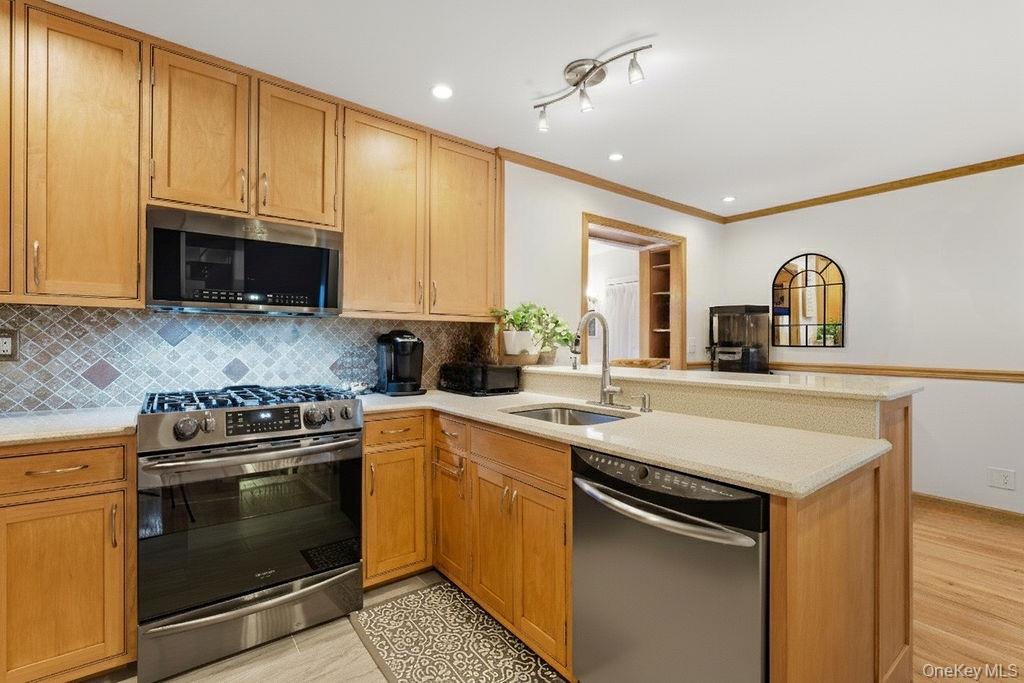 #5 photo, 5 Liberty Street, Hampton Bays , NY 11946