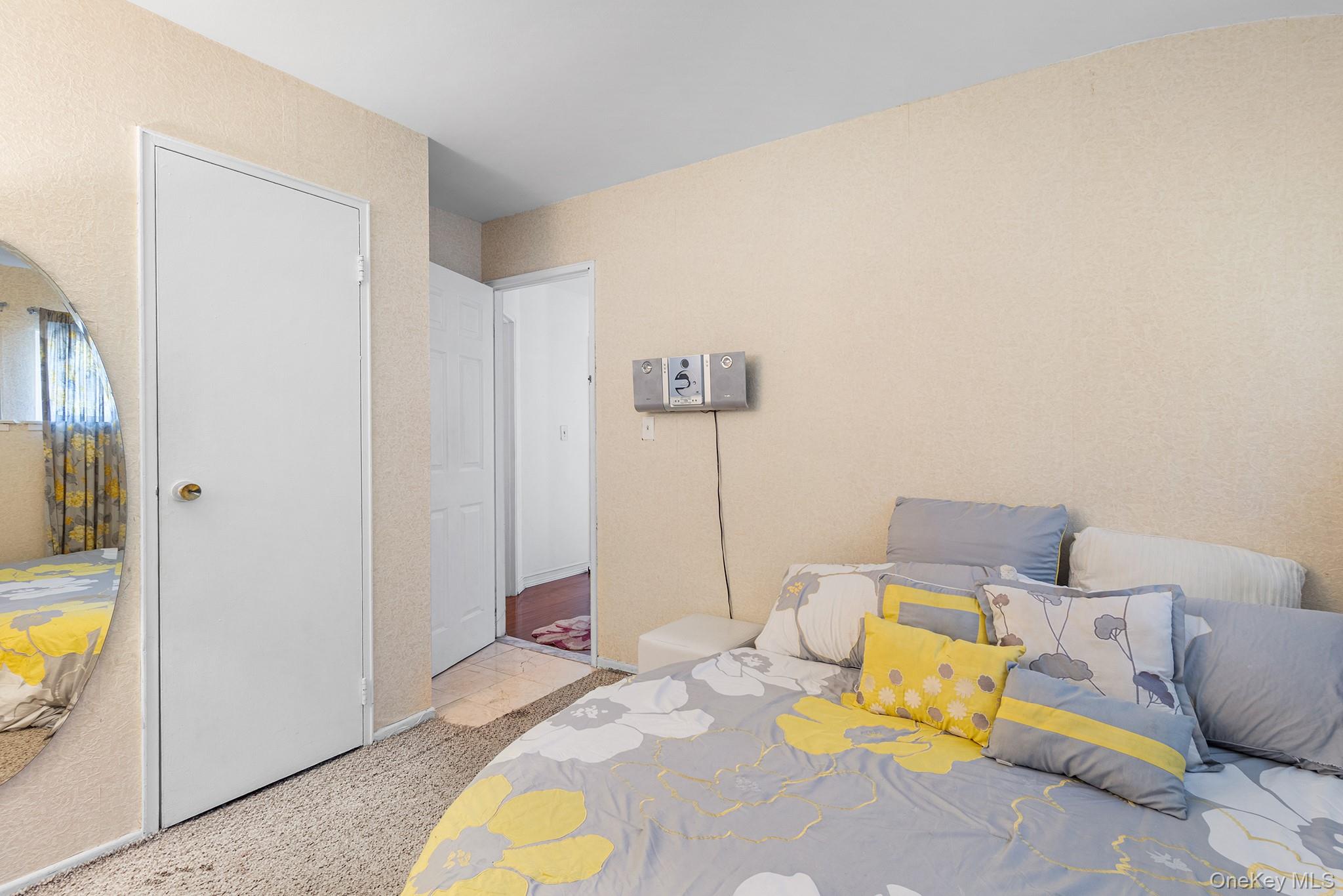 #20 photo, 31 Holbrook Road, Centereach , NY 11720