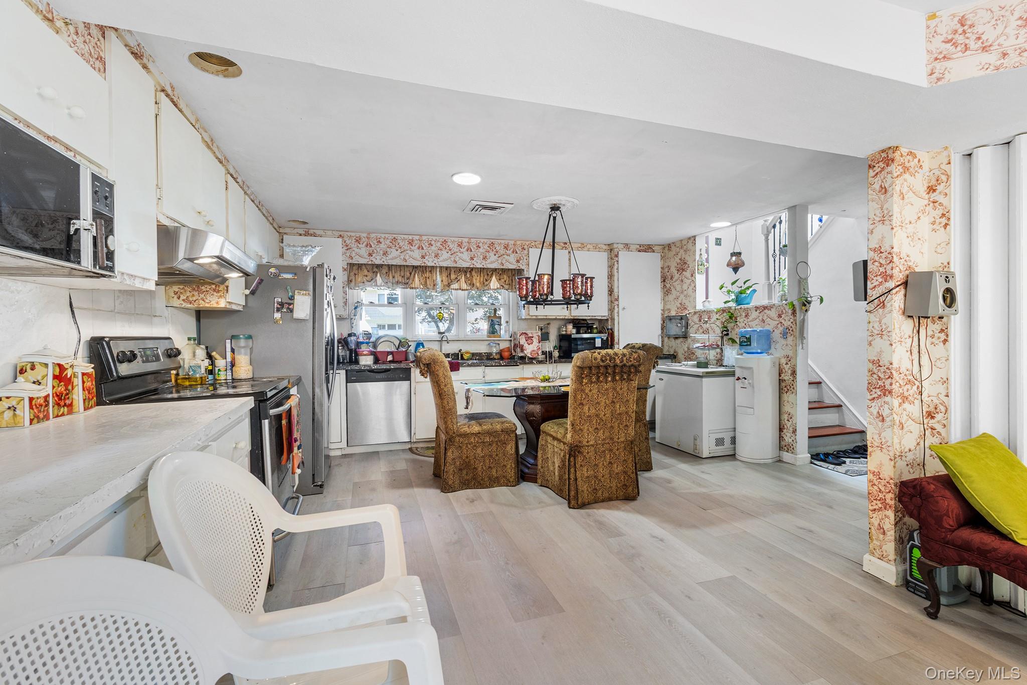 #4 photo, 31 Holbrook Road, Centereach , NY 11720