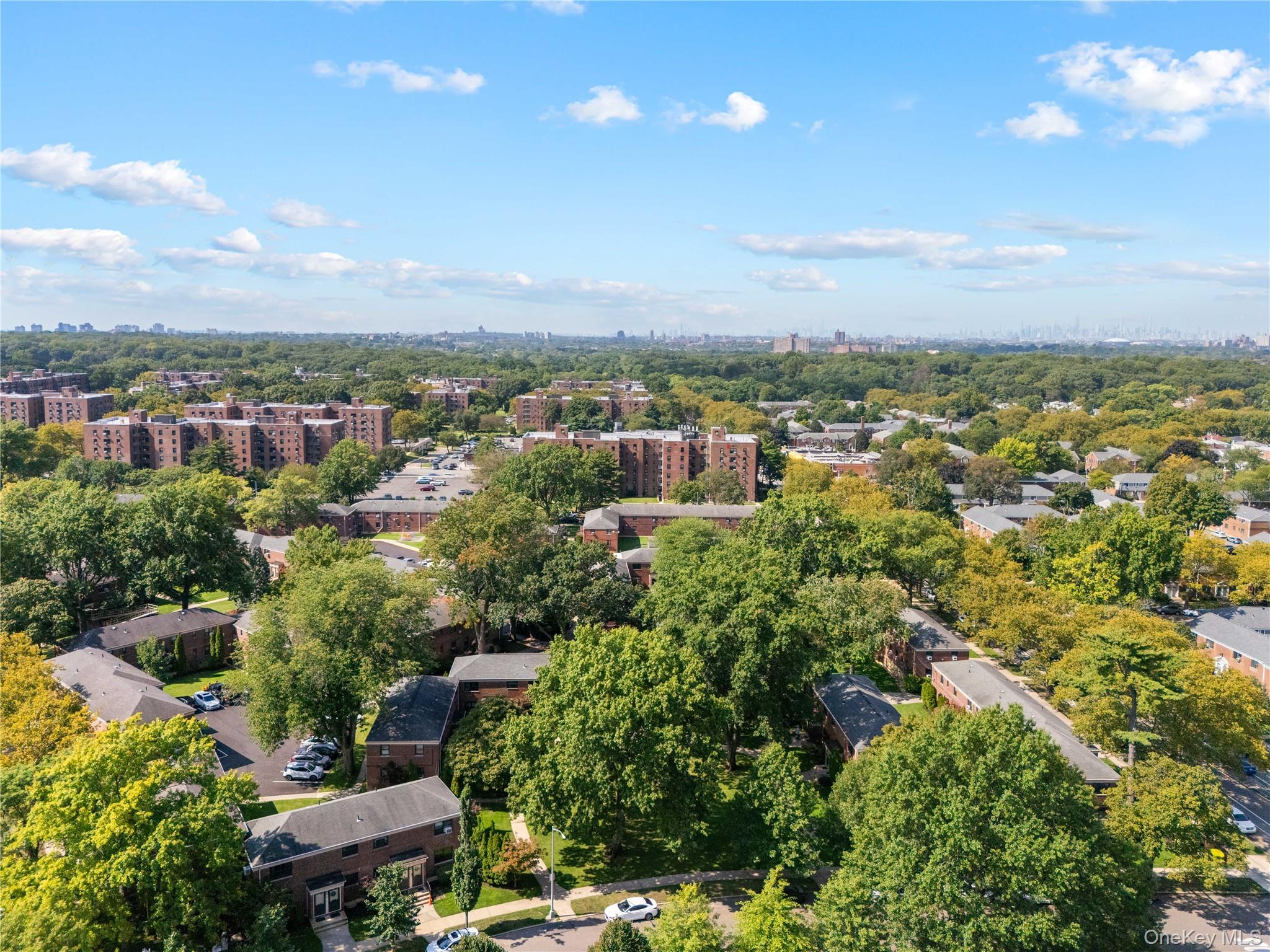 #19 photo, 73-08 220th Street, クイーンズ区 Oakland Gardens , NY 11364