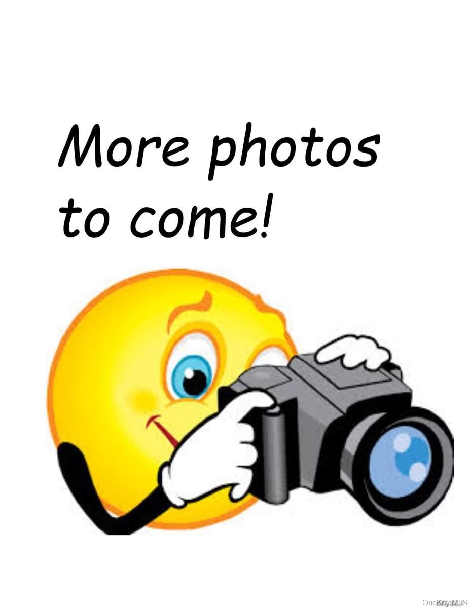 #2 photo, 43 W Hoffman Avenue, Lindenhurst , NY 11757