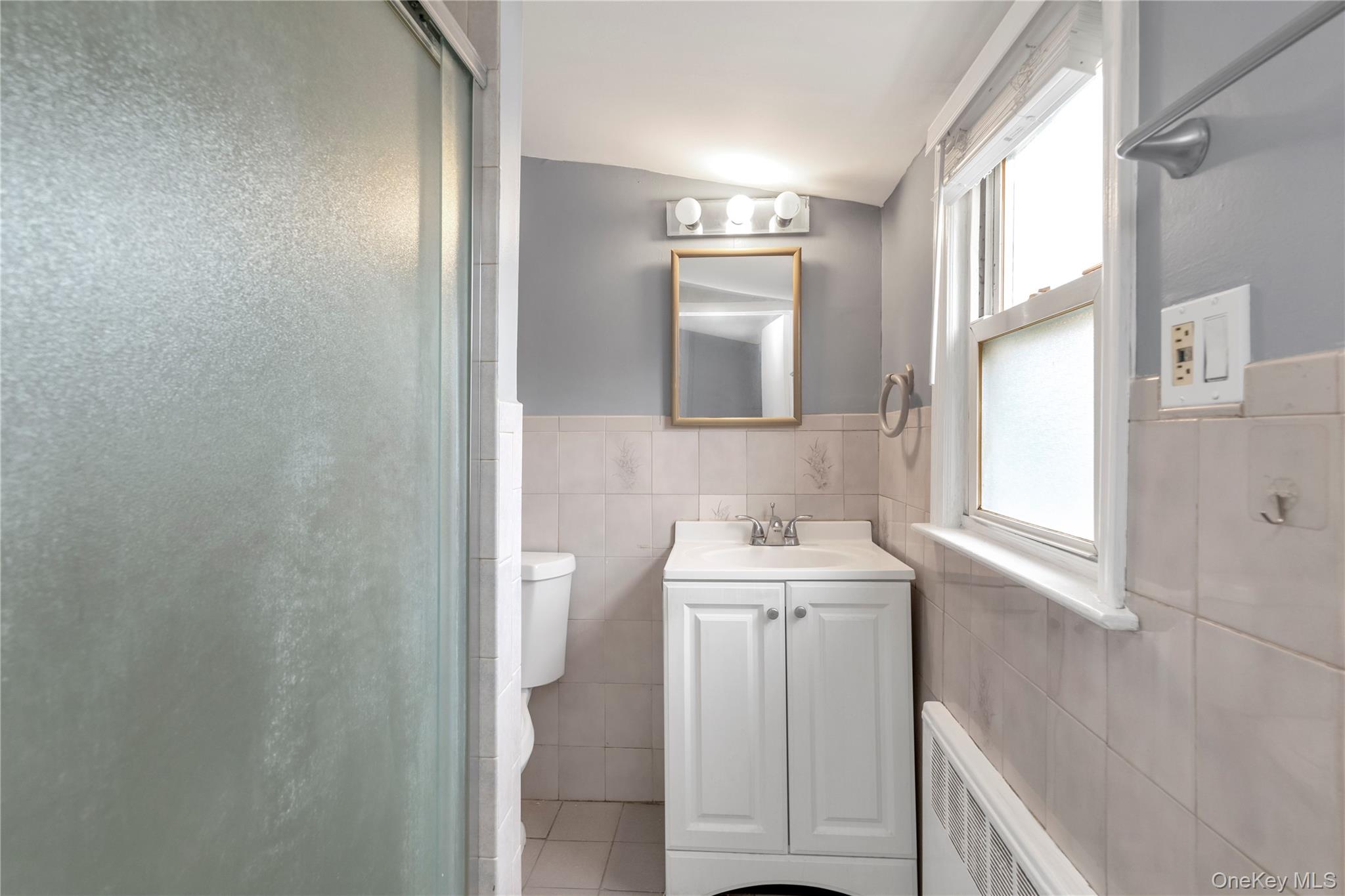 #20 photo, 56 Albermarle Avenue, Valley Stream , NY 11580