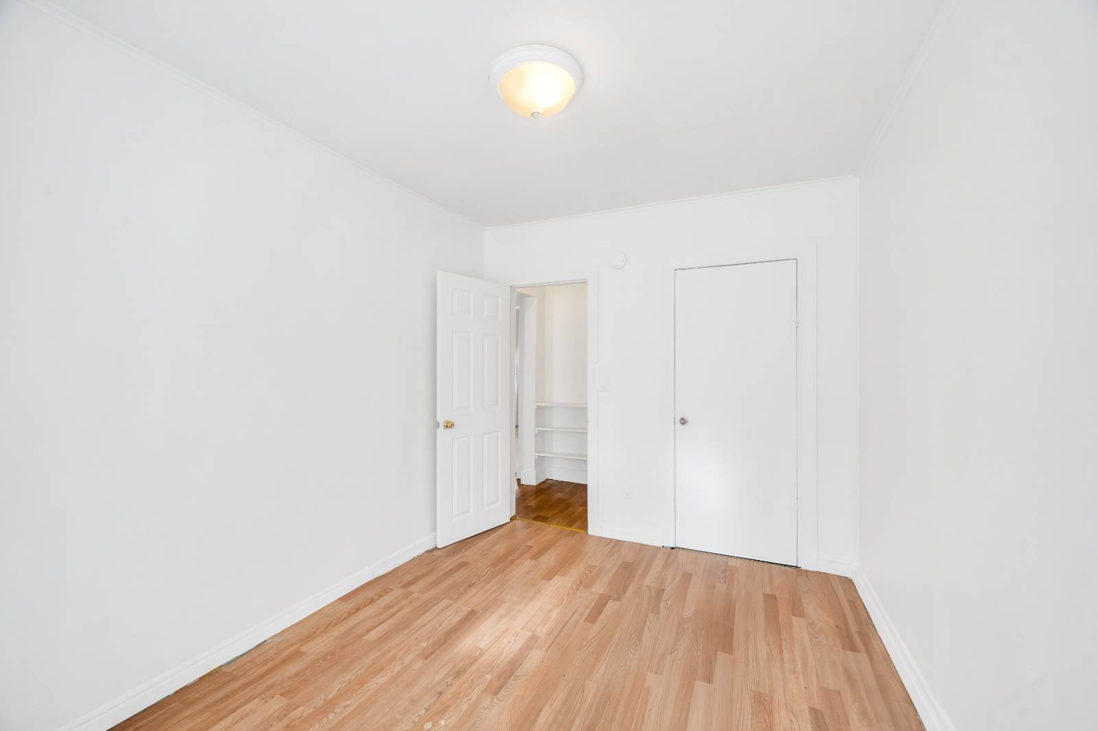 #12 photo, 548 Keller Avenue, Elmont , NY 11003