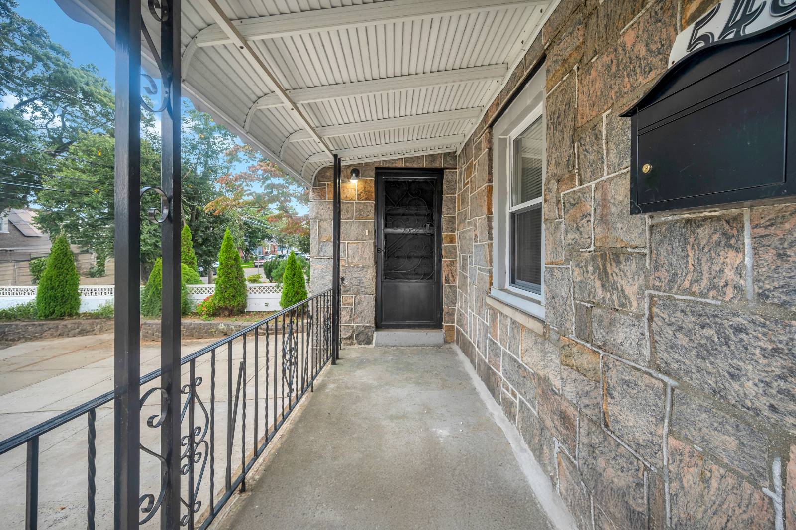 #19 photo, 548 Keller Avenue, Elmont , NY 11003