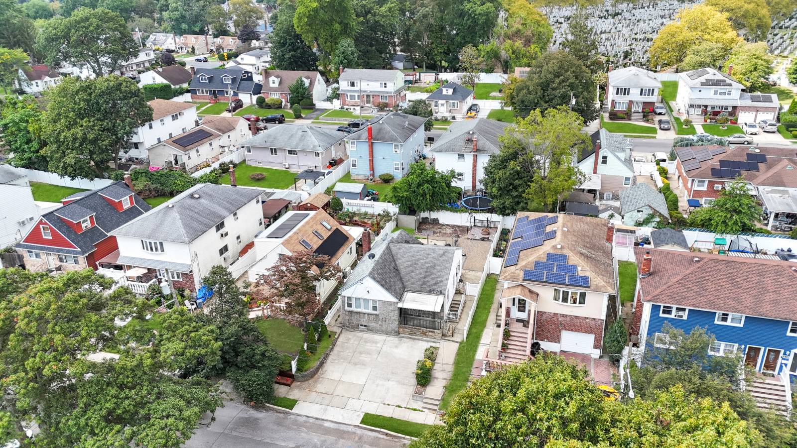 #2 photo, 548 Keller Avenue, Elmont , NY 11003