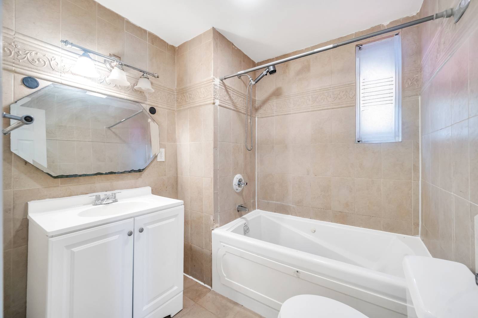 #9 photo, 548 Keller Avenue, Elmont , NY 11003