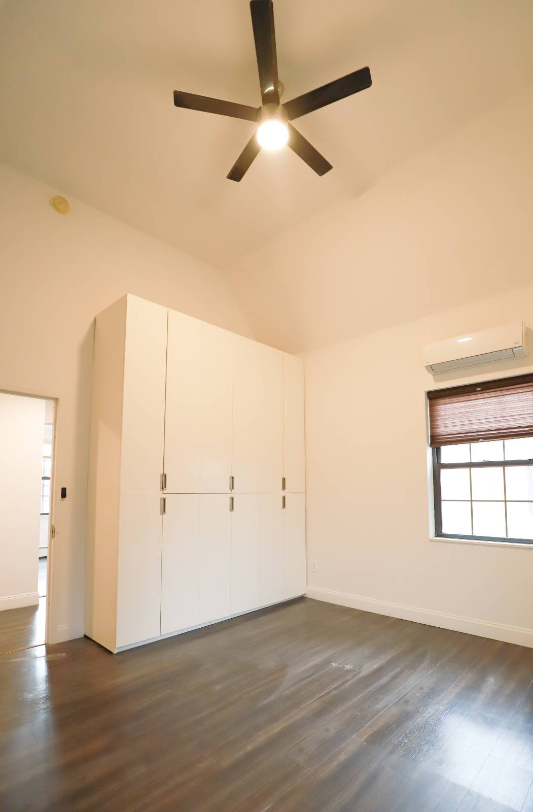 #15 photo, 36-20 190 Street, Flushing , NY 11358