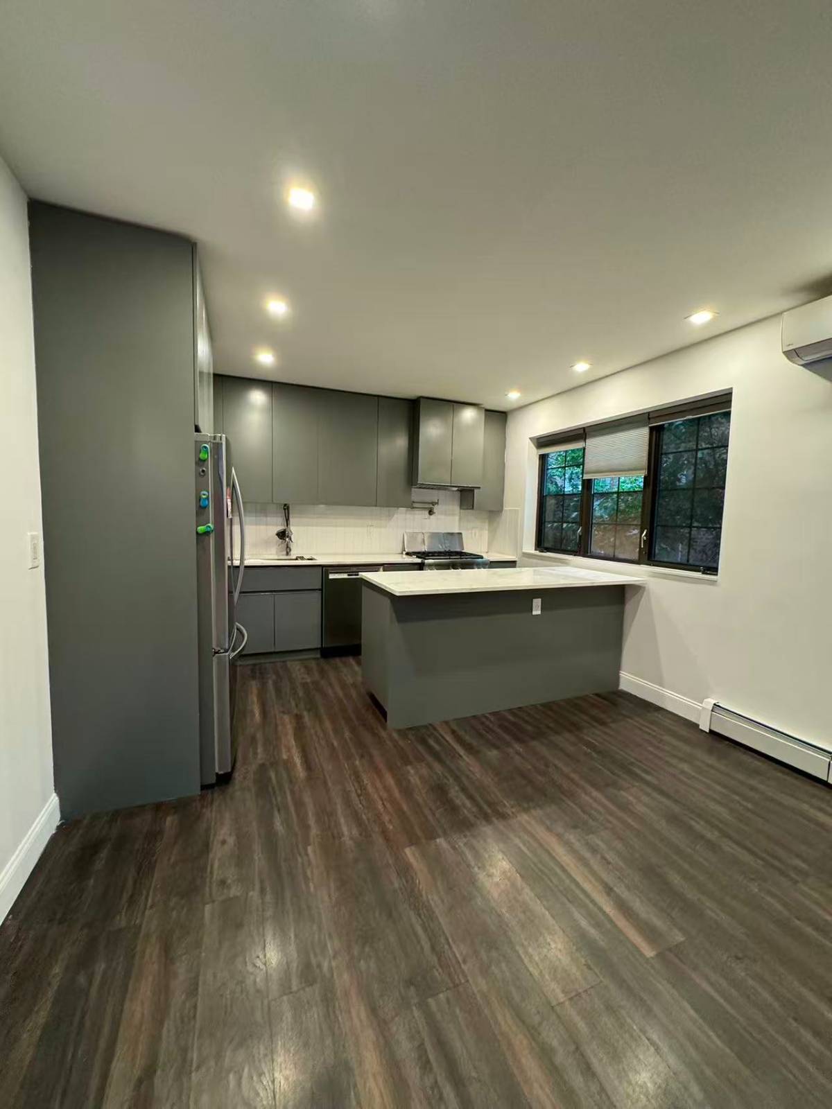 #2 photo, 36-20 190 Street, Flushing , NY 11358