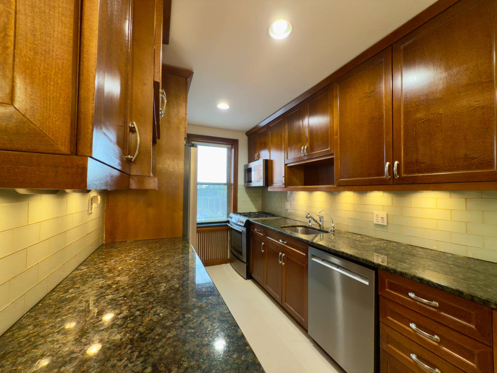 #6 photo, 1119 Ocean Parkway, #4J, ブルックリン区 Midwood , NY 11230