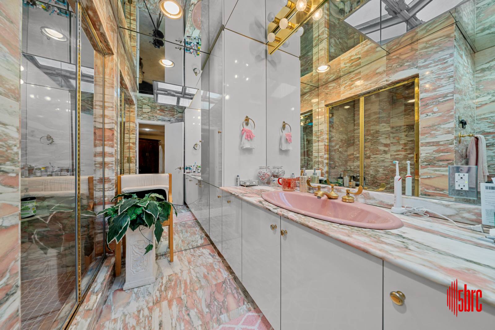 #23 photo, 2346 Bergen Ave, ブルックリン区 Bergen Beach , NY 11234