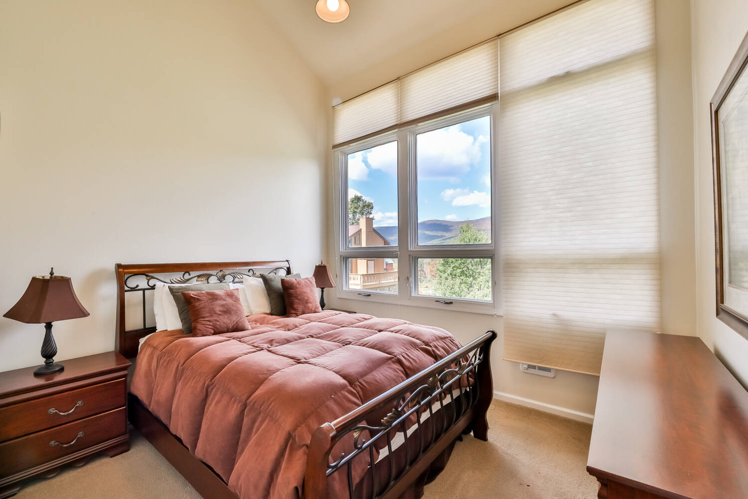 #20 photo, 79 Hunter Drive, Hunter , NY 12442