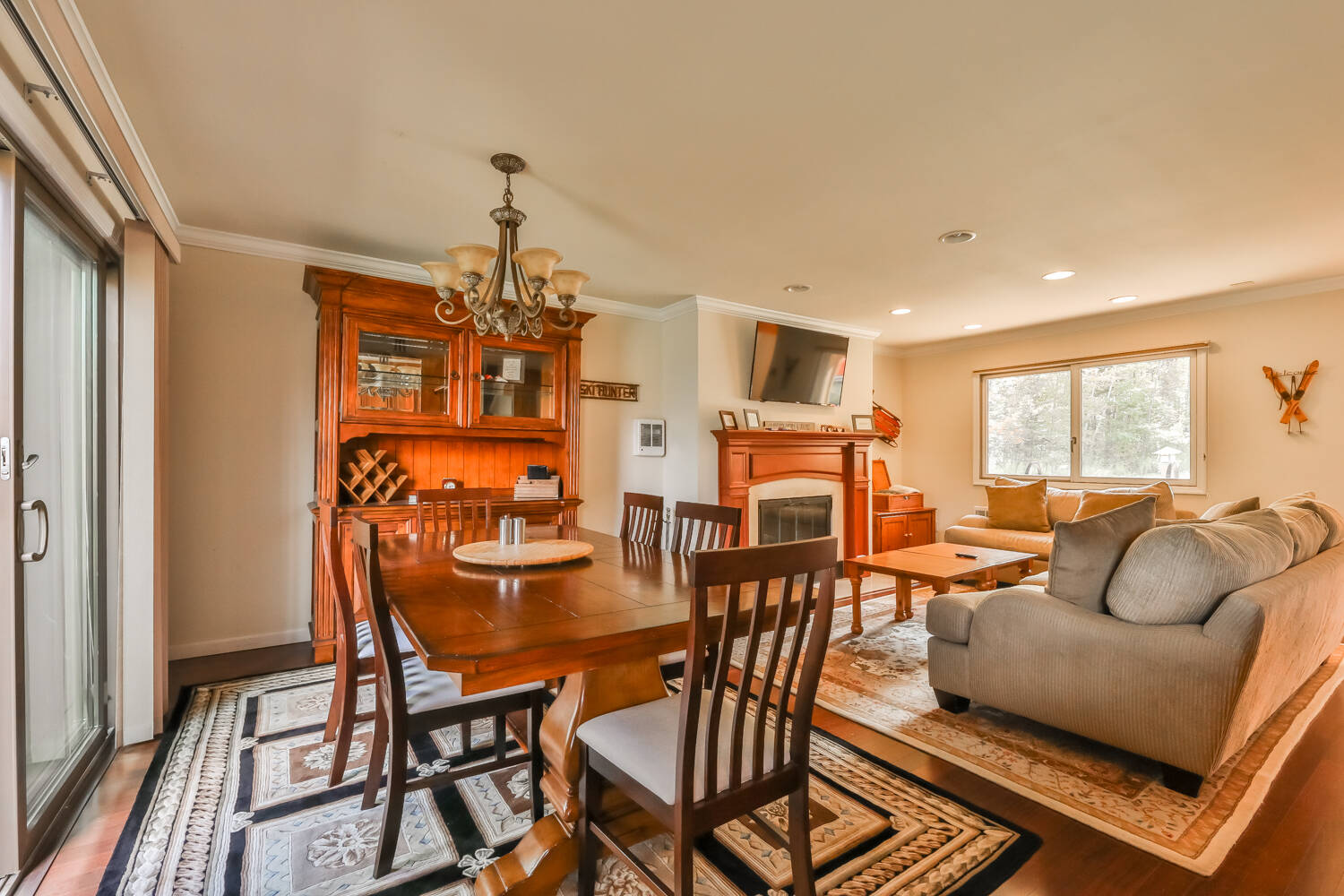 #7 photo, 79 Hunter Drive, Hunter , NY 12442