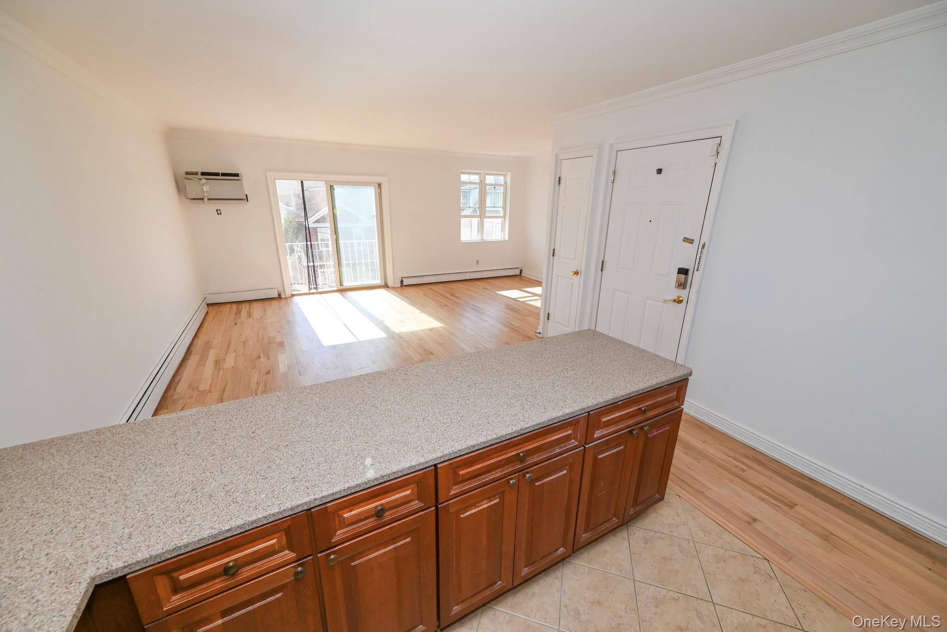 #7 photo, 126 Beach 92nd Street, クイーンズ区 Rockaway Beach , NY 11693