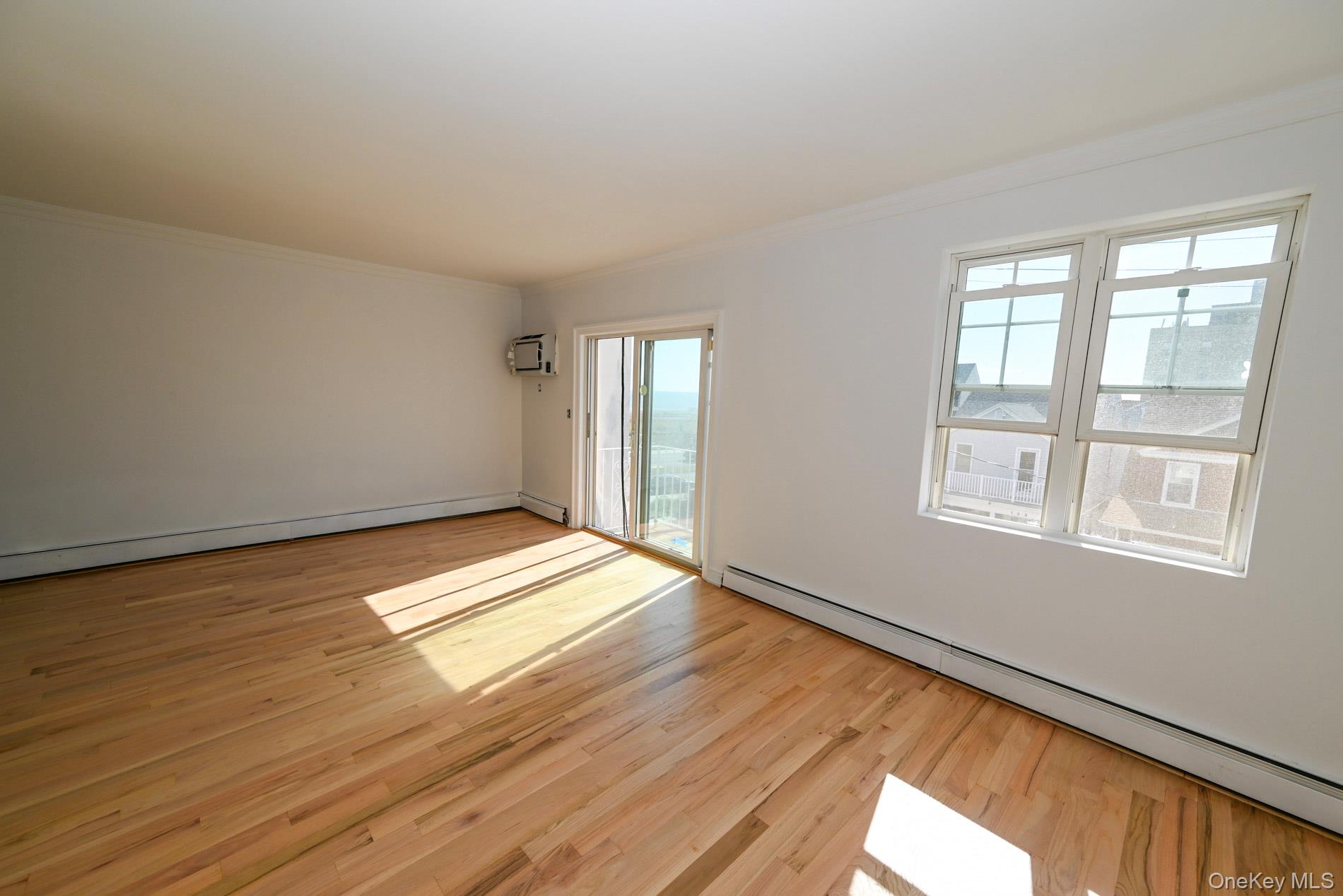 #9 photo, 126 Beach 92nd Street, クイーンズ区 Rockaway Beach , NY 11693