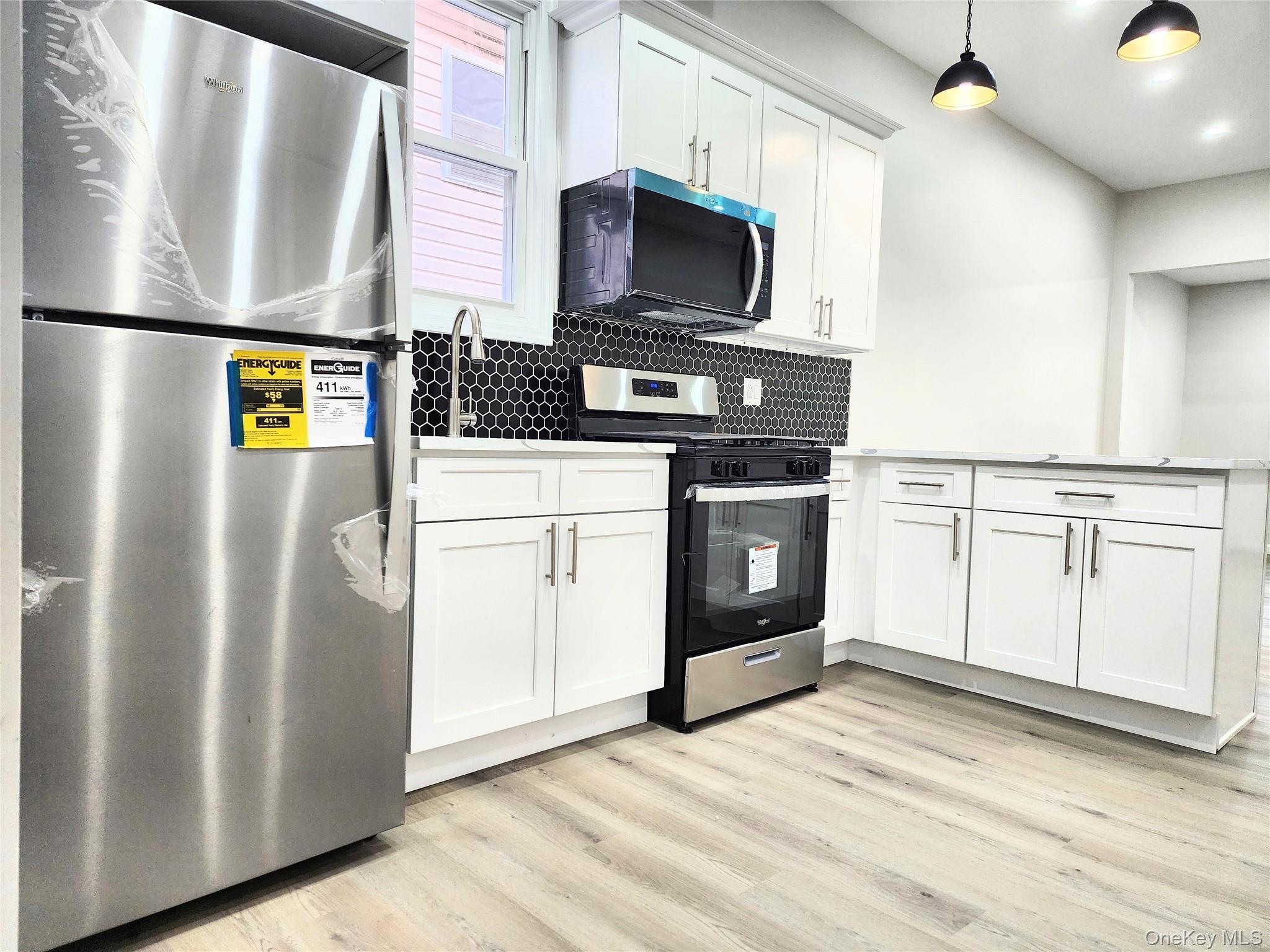 #13 photo, 24 WAYNE, スタテンアイランド Staten Island , NY 10310