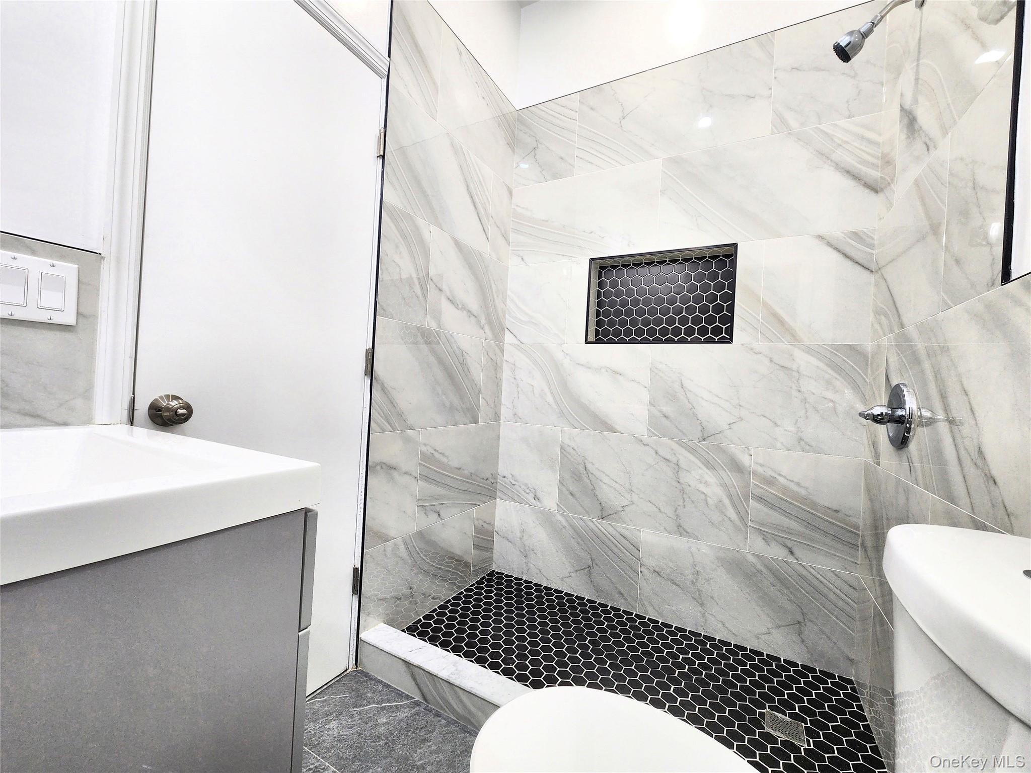 #6 photo, 24 WAYNE, スタテンアイランド Staten Island , NY 10310