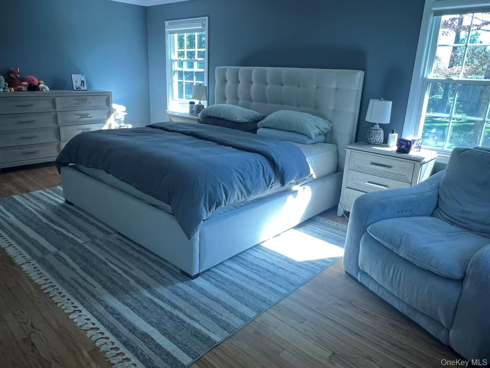 #14 photo, 2 Sunset Lane, Garden City , NY 11530