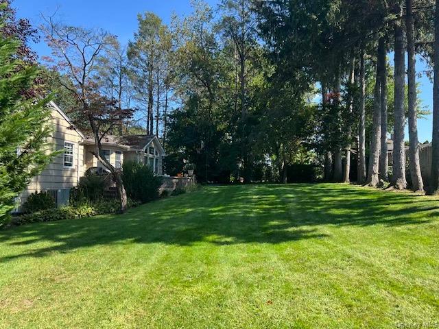 #19 photo, 2 Sunset Lane, Garden City , NY 11530