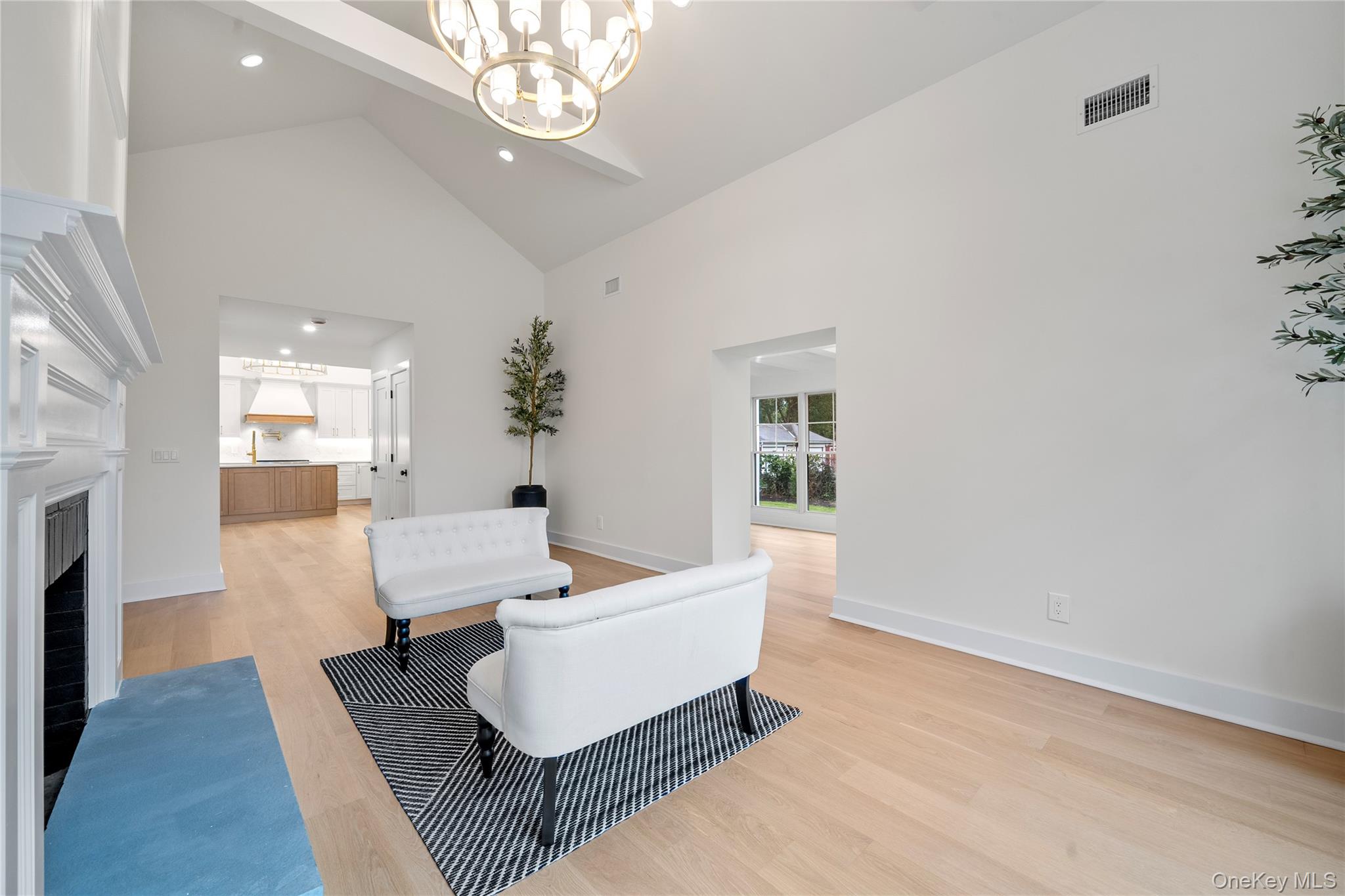 #18 photo, 147 S Fairview Avenue, Bayport , NY 11705