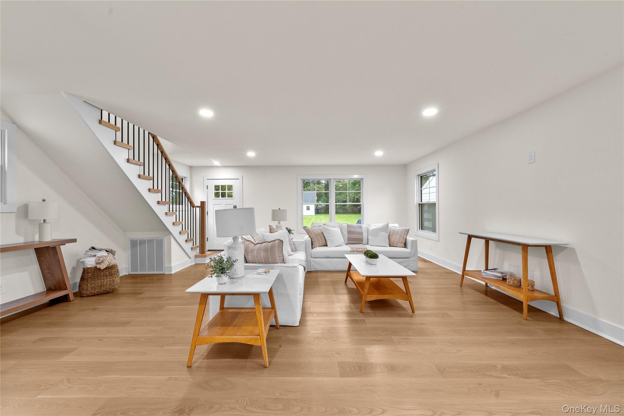 #9 photo, 147 S Fairview Avenue, Bayport , NY 11705