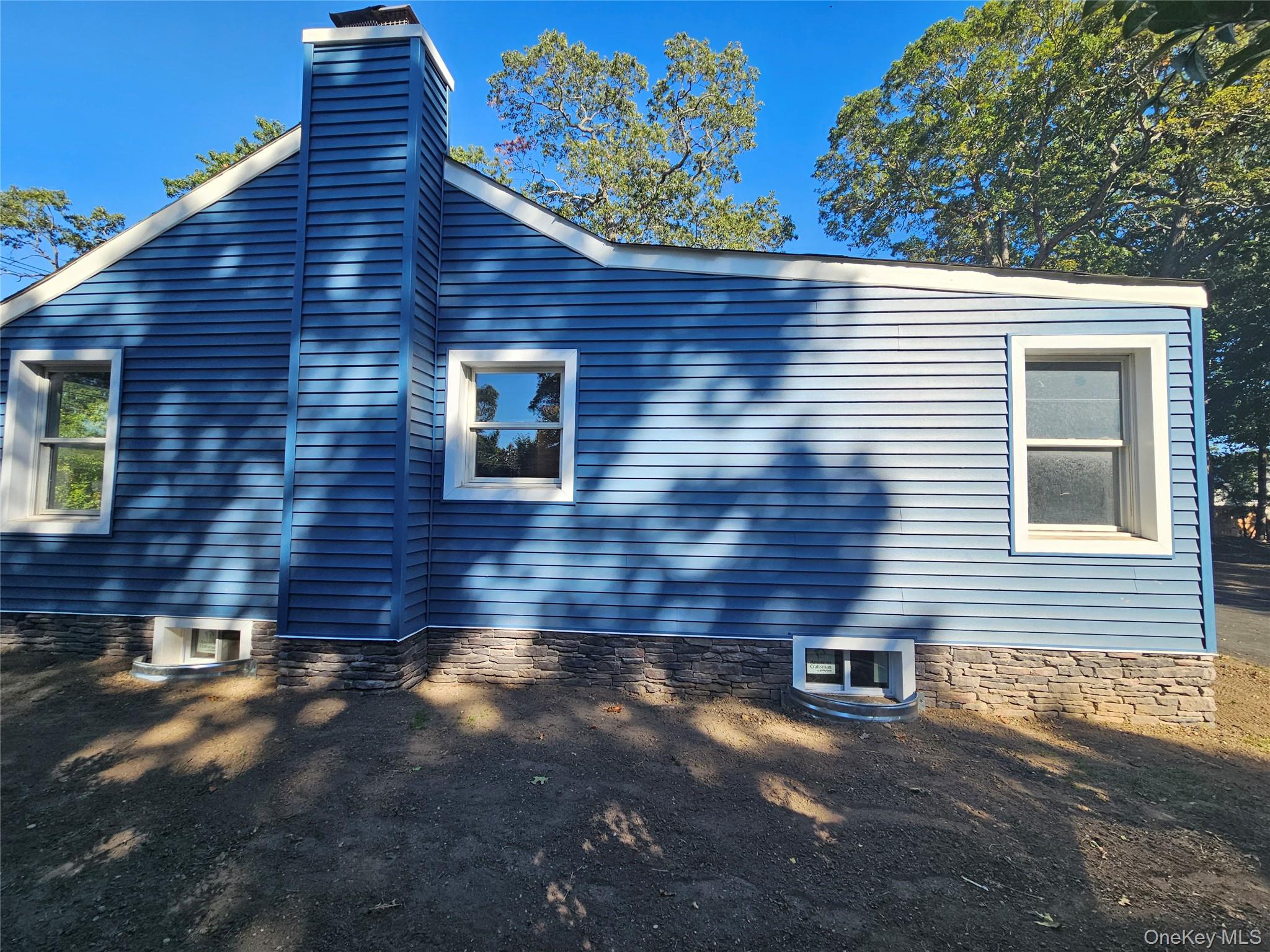 #4 photo, 700 Hallock Avenue, Port Jefferson Station , NY 11776