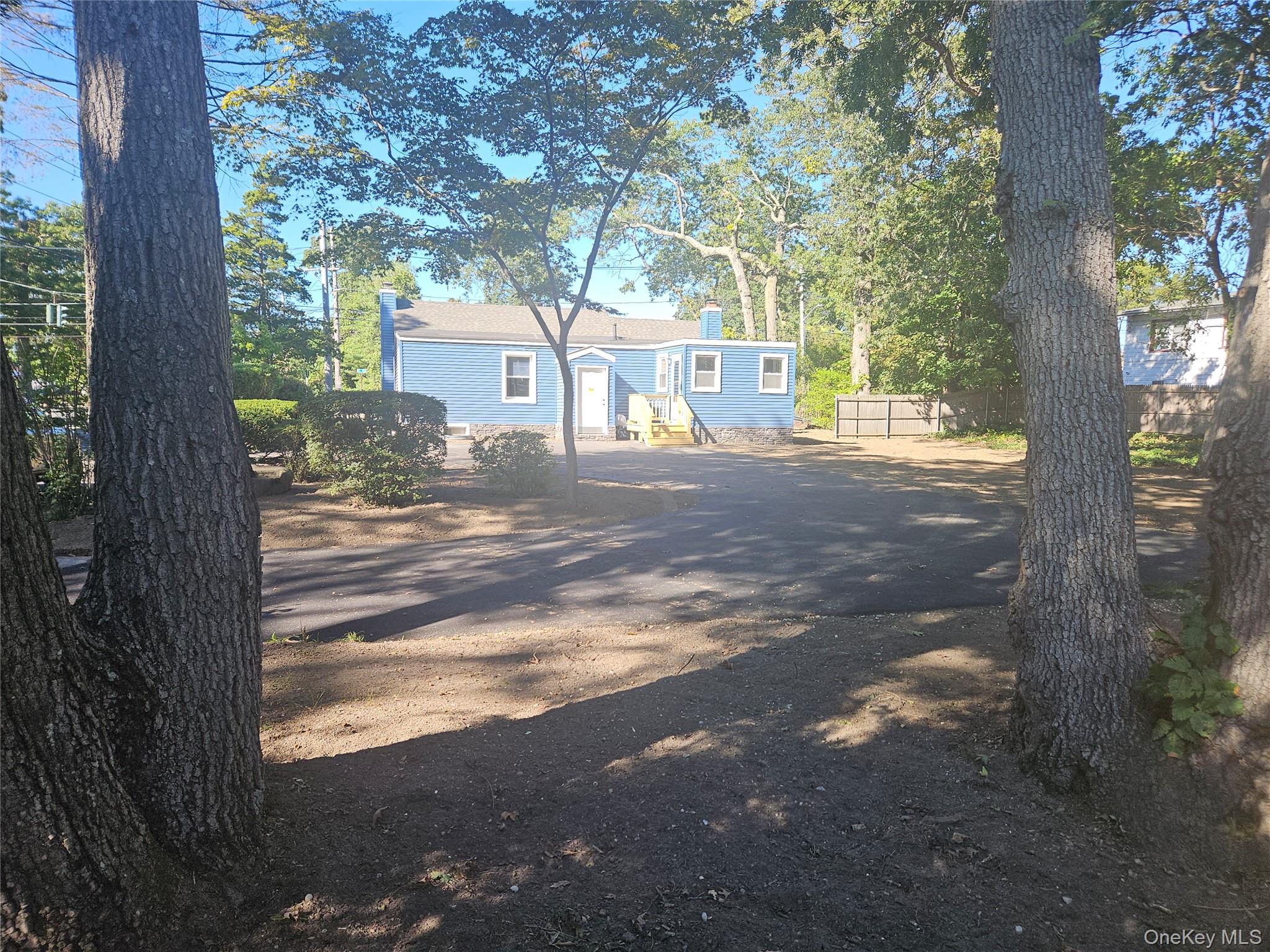 #5 photo, 700 Hallock Avenue, Port Jefferson Station , NY 11776