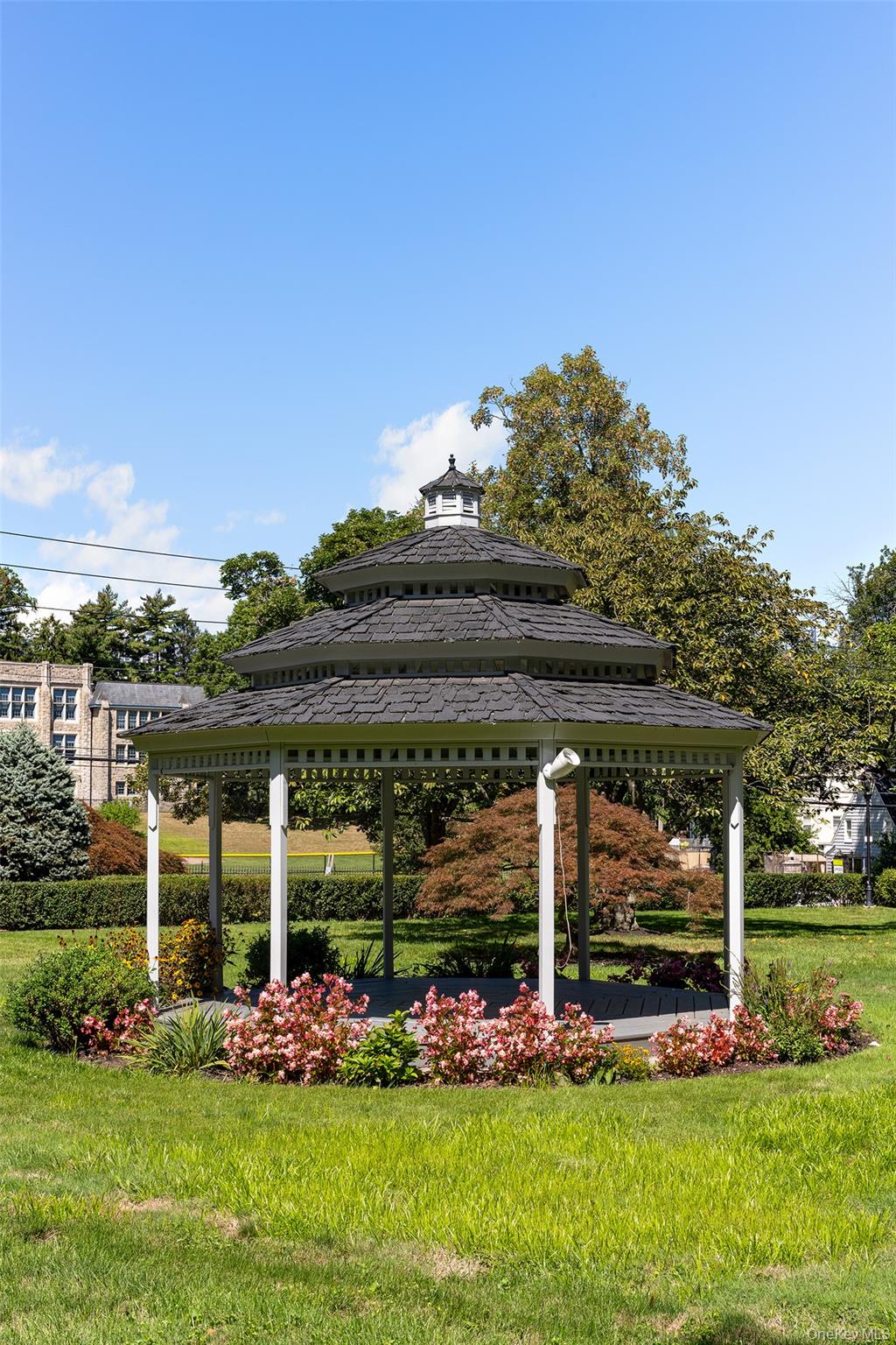 #14 photo, 220 Pelham Road, New Rochelle , NY 10805