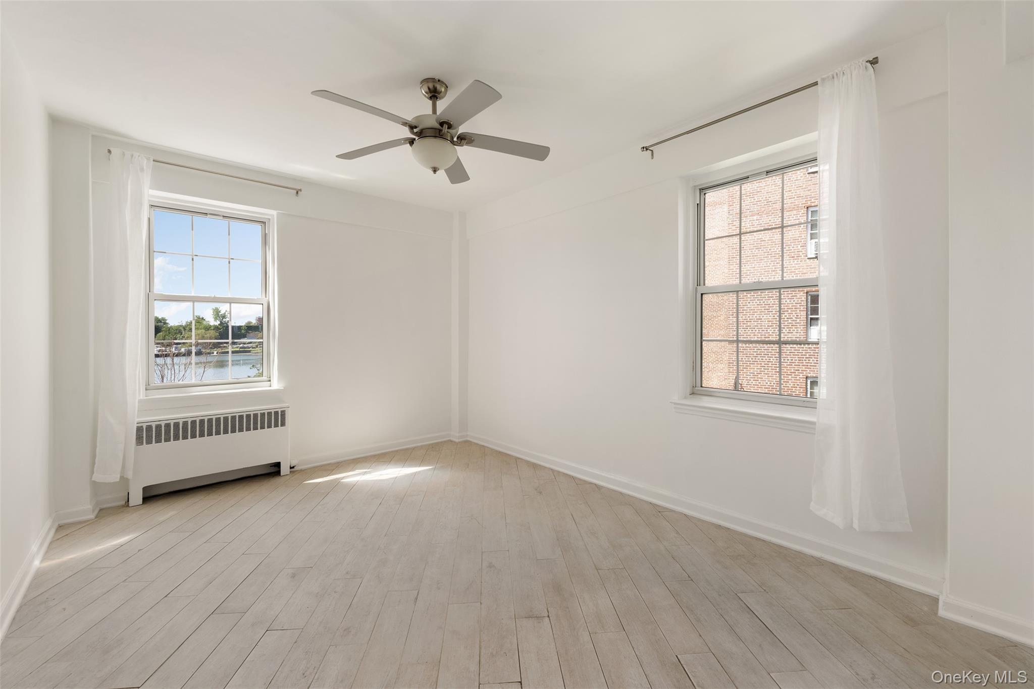 #9 photo, 220 Pelham Road, New Rochelle , NY 10805