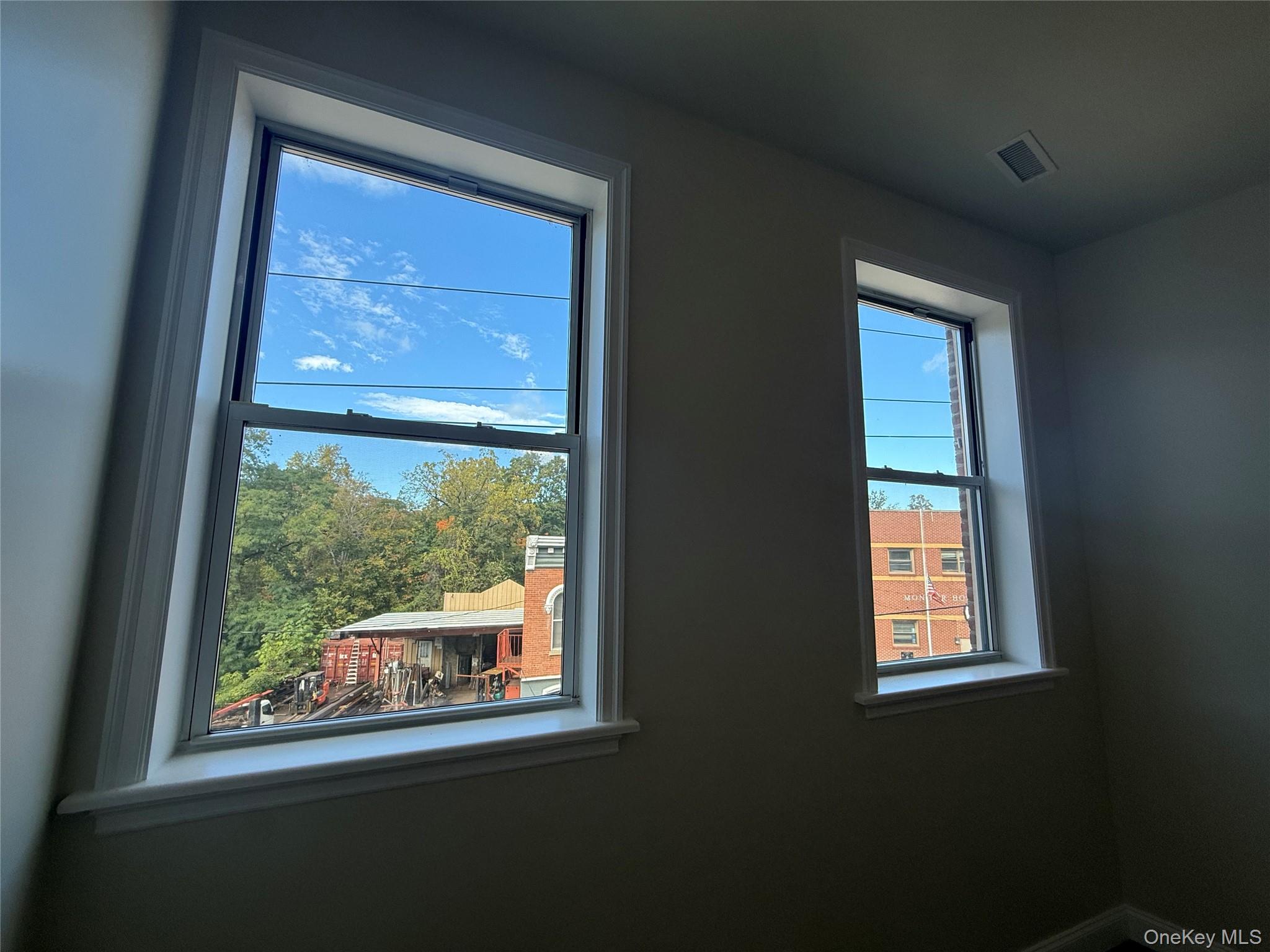 #14 photo, 125 Main Street, Ossining , NY 10562