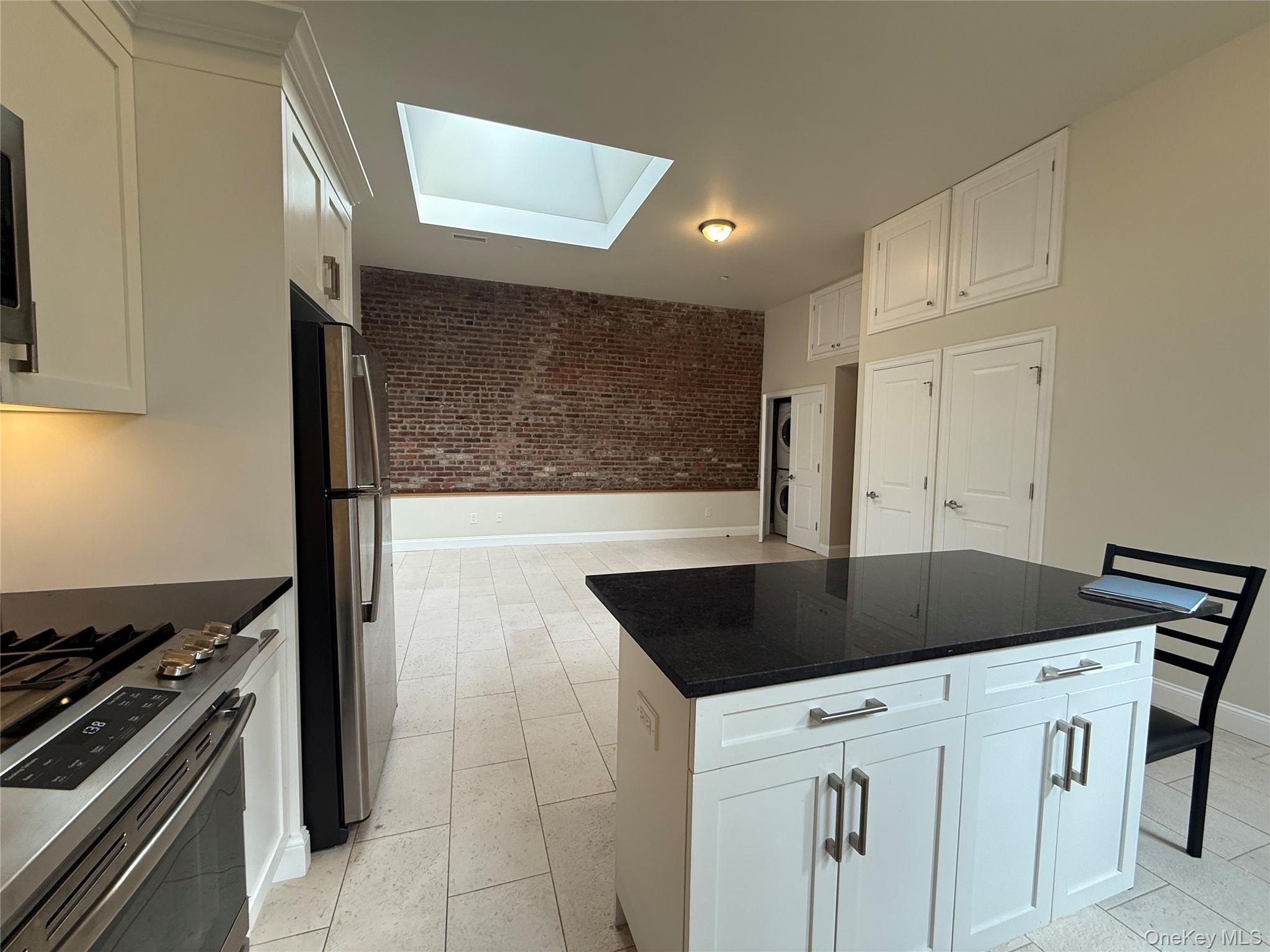 #18 photo, 125 Main Street, Ossining , NY 10562