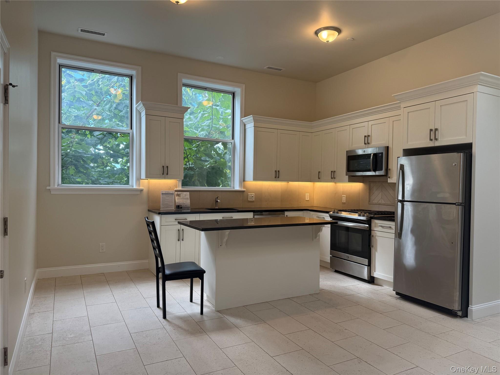 #2 photo, 125 Main Street, Ossining , NY 10562