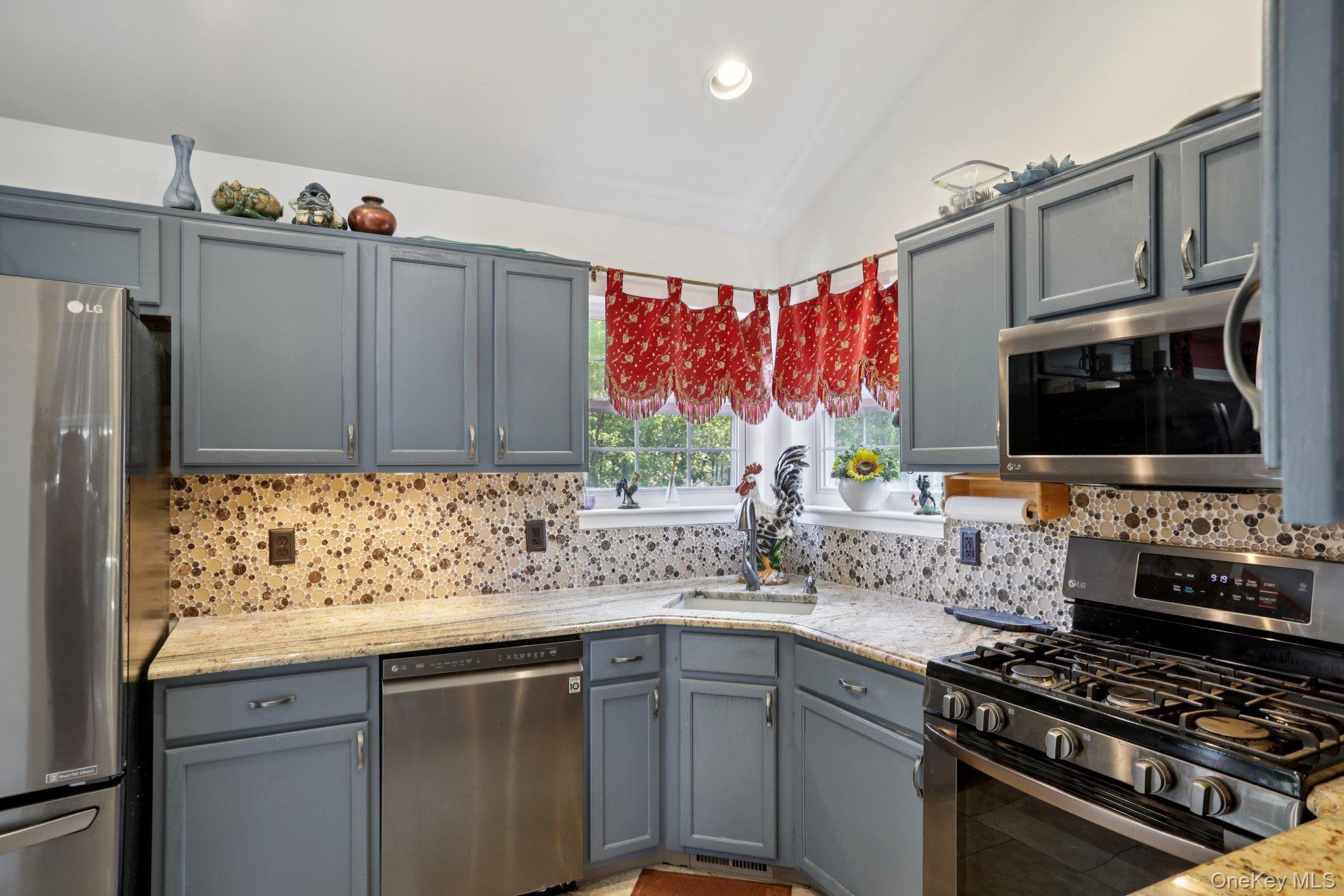 #10 photo, 30 Reed Court, Washingtonville , NY 10992