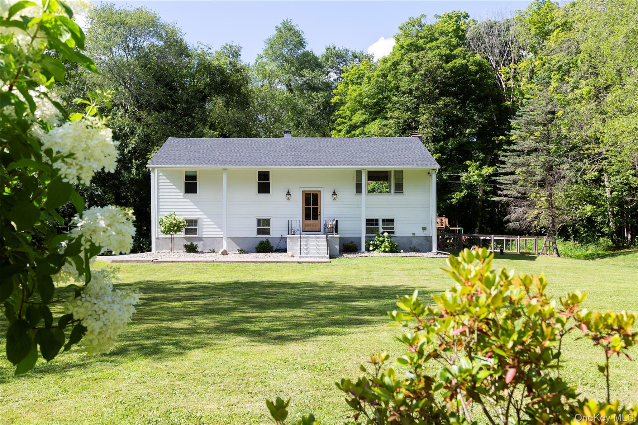 #1 photo, 56 Hoof Print Road, Millbrook , NY 12545