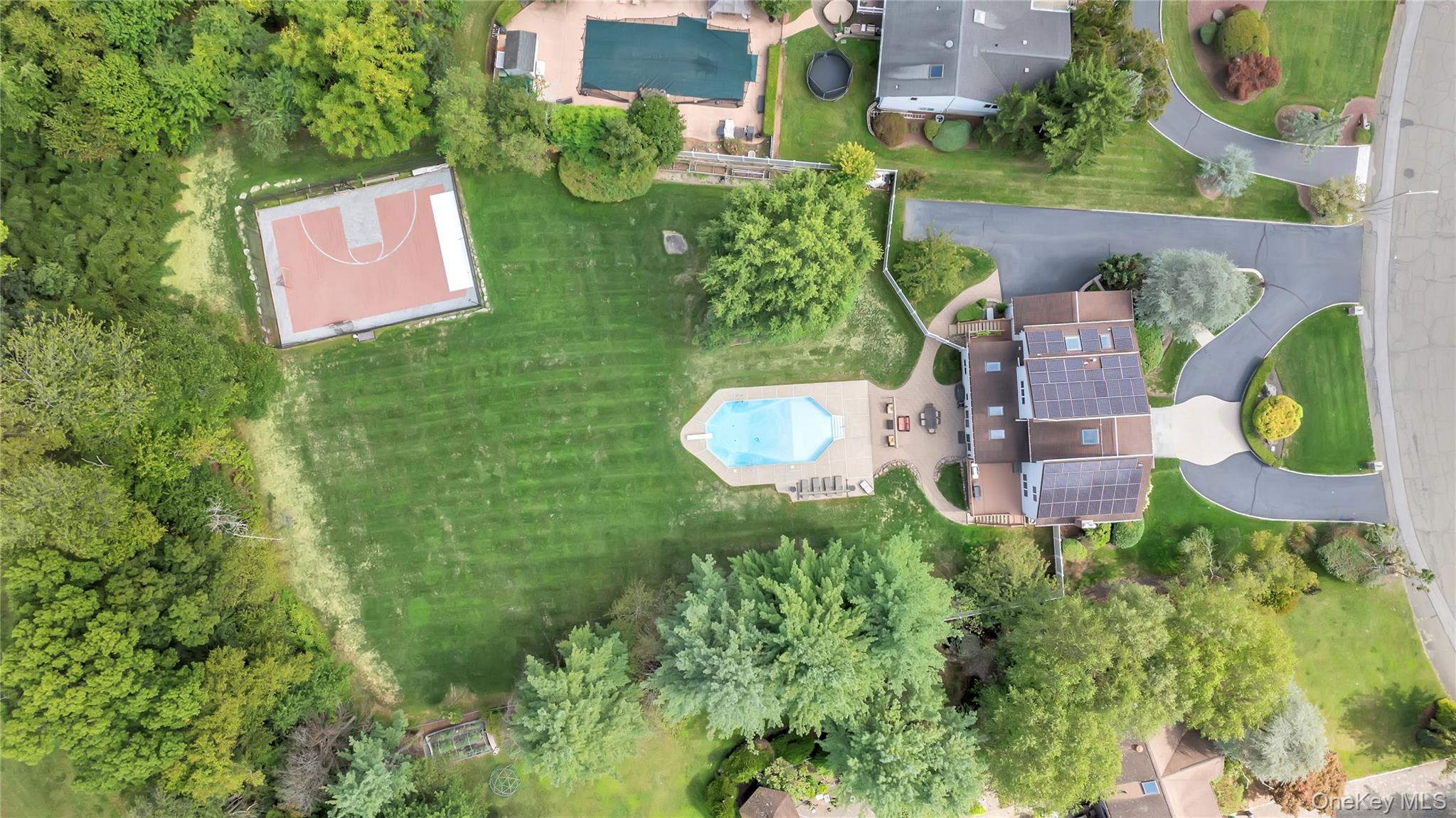 #2 photo, 12 Snowdrop Drive, New City , NY 10956